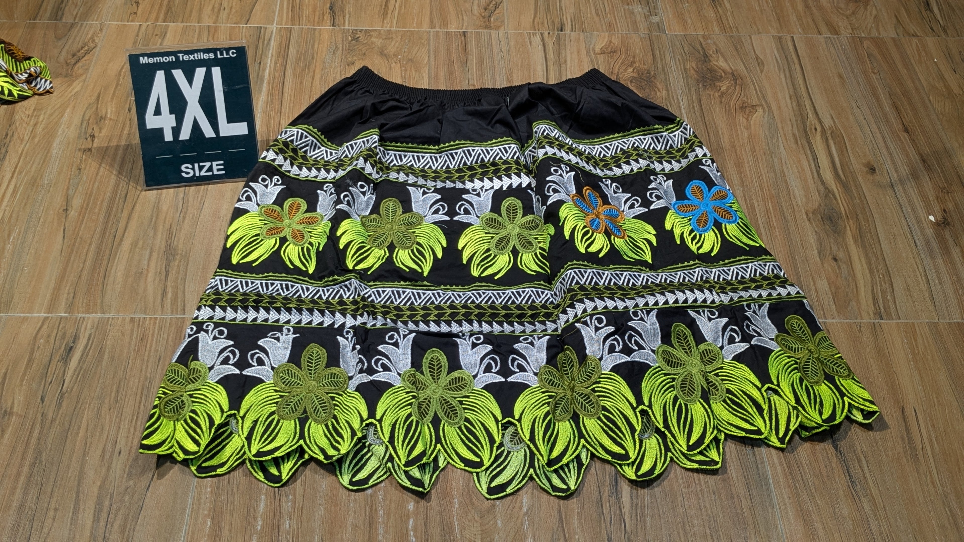 Embroidered Island Skirts (Urohs) - 4XL