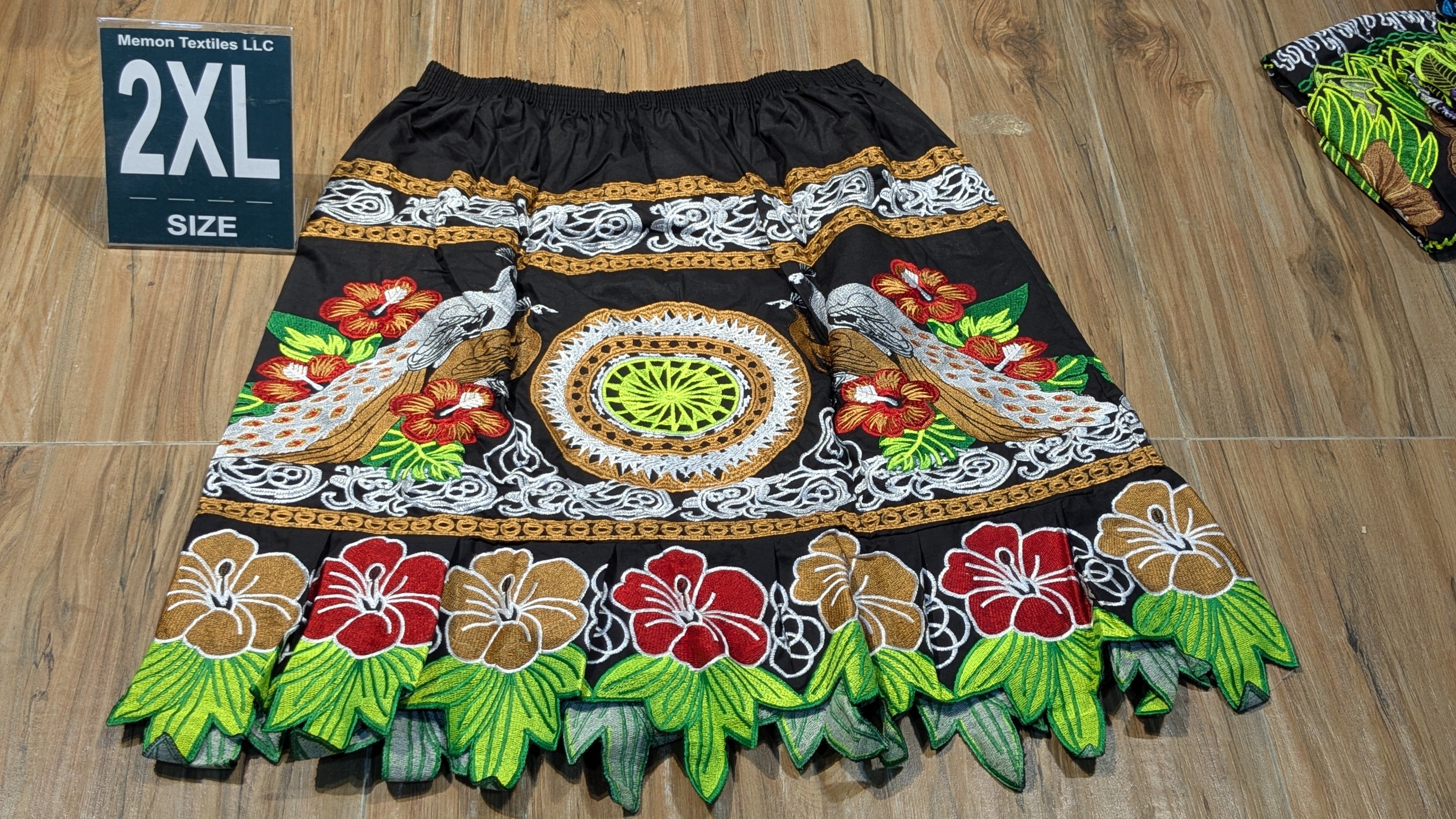 Embroidered Island Skirts (Urohs) - 2XL