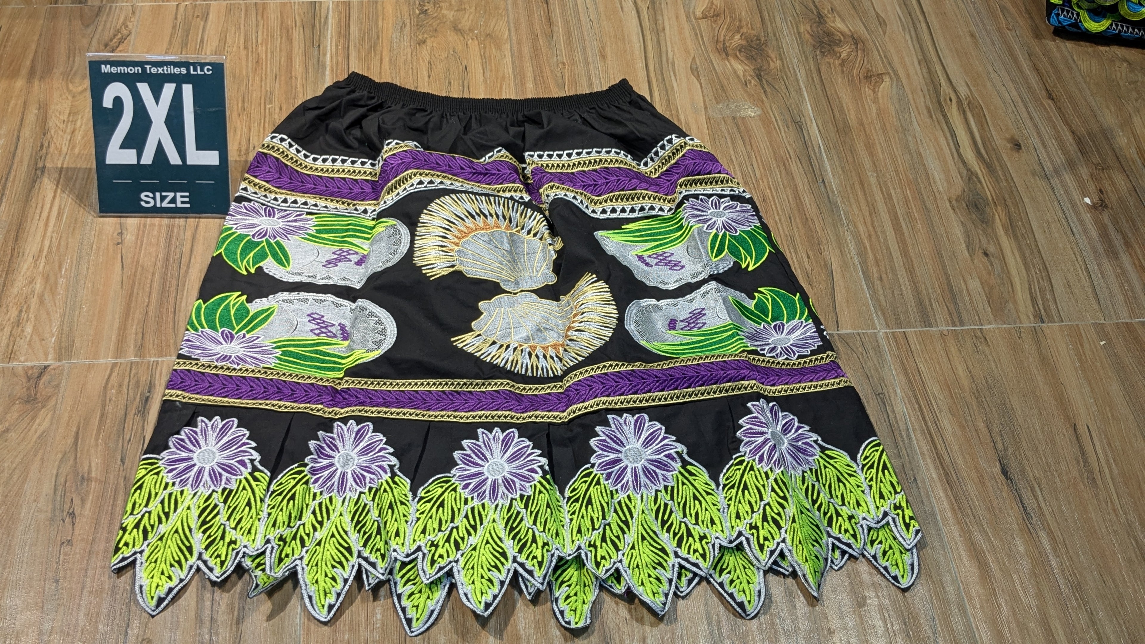 Embroidered Island Skirts (Urohs) - 2XL