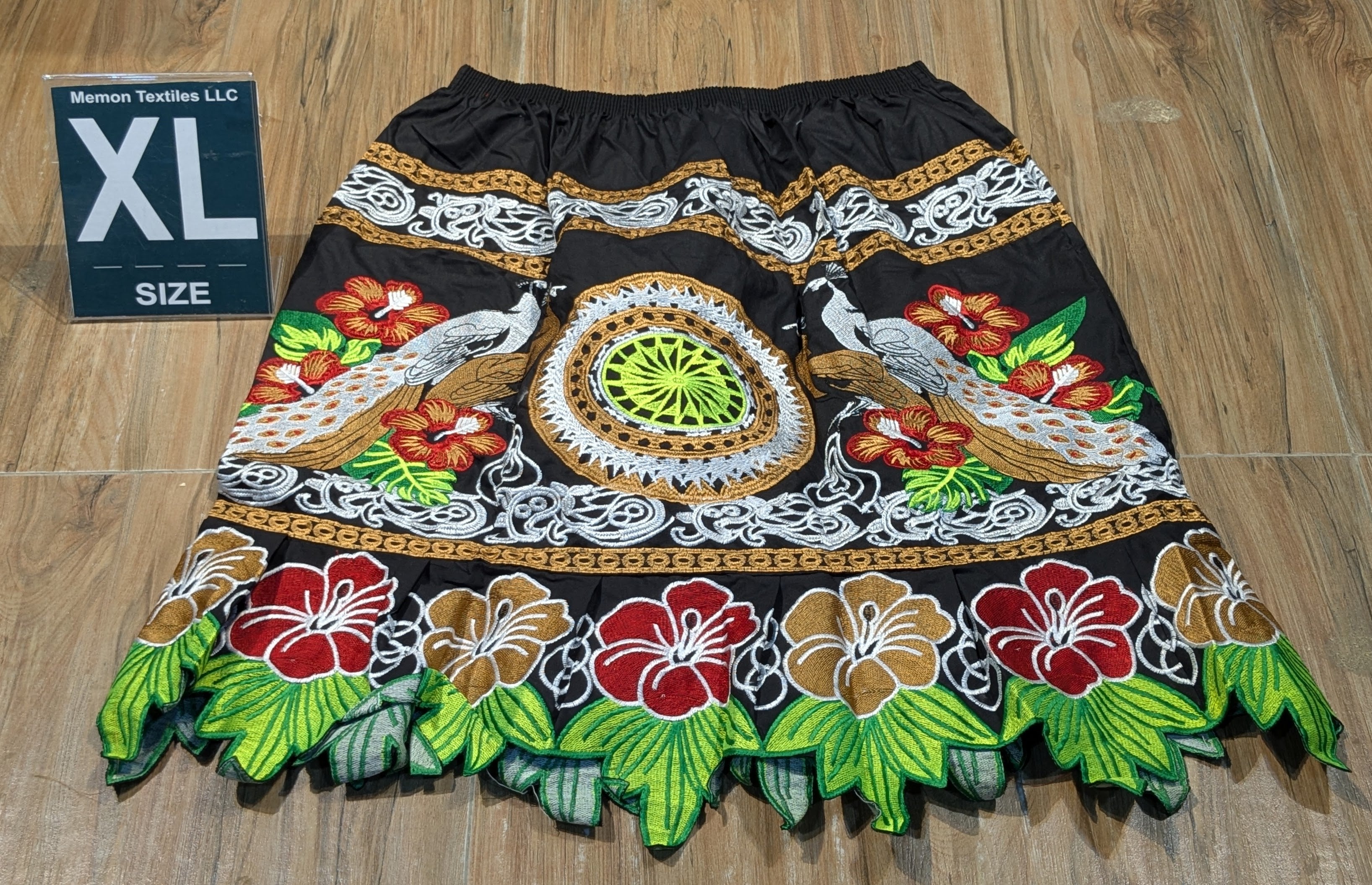 Embroidered Island Skirts (Urohs) - XL