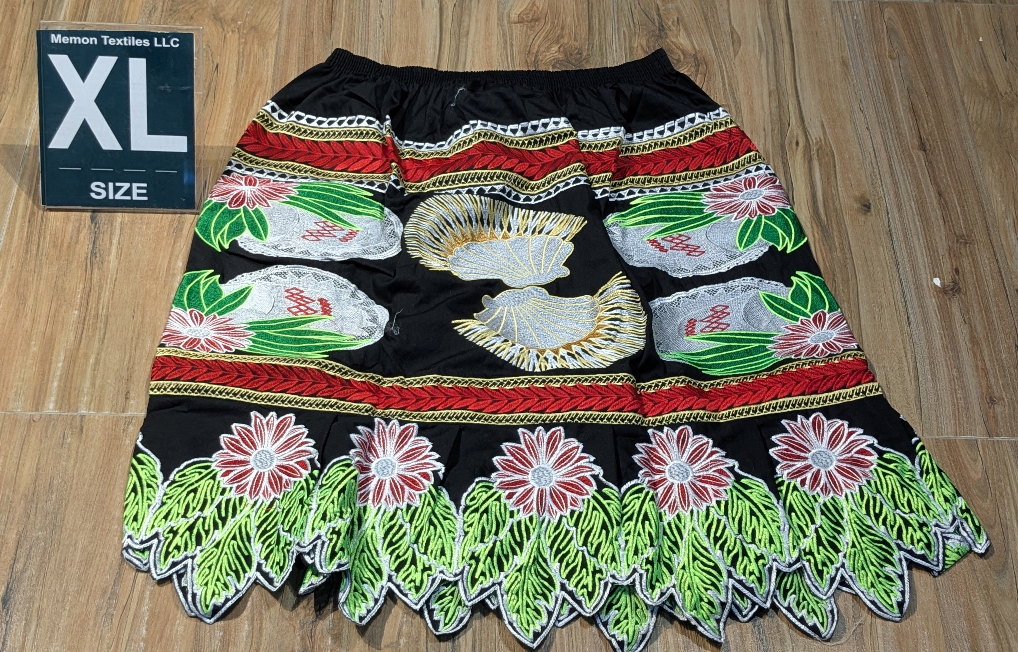 Embroidered Island Skirts (Urohs) - XL