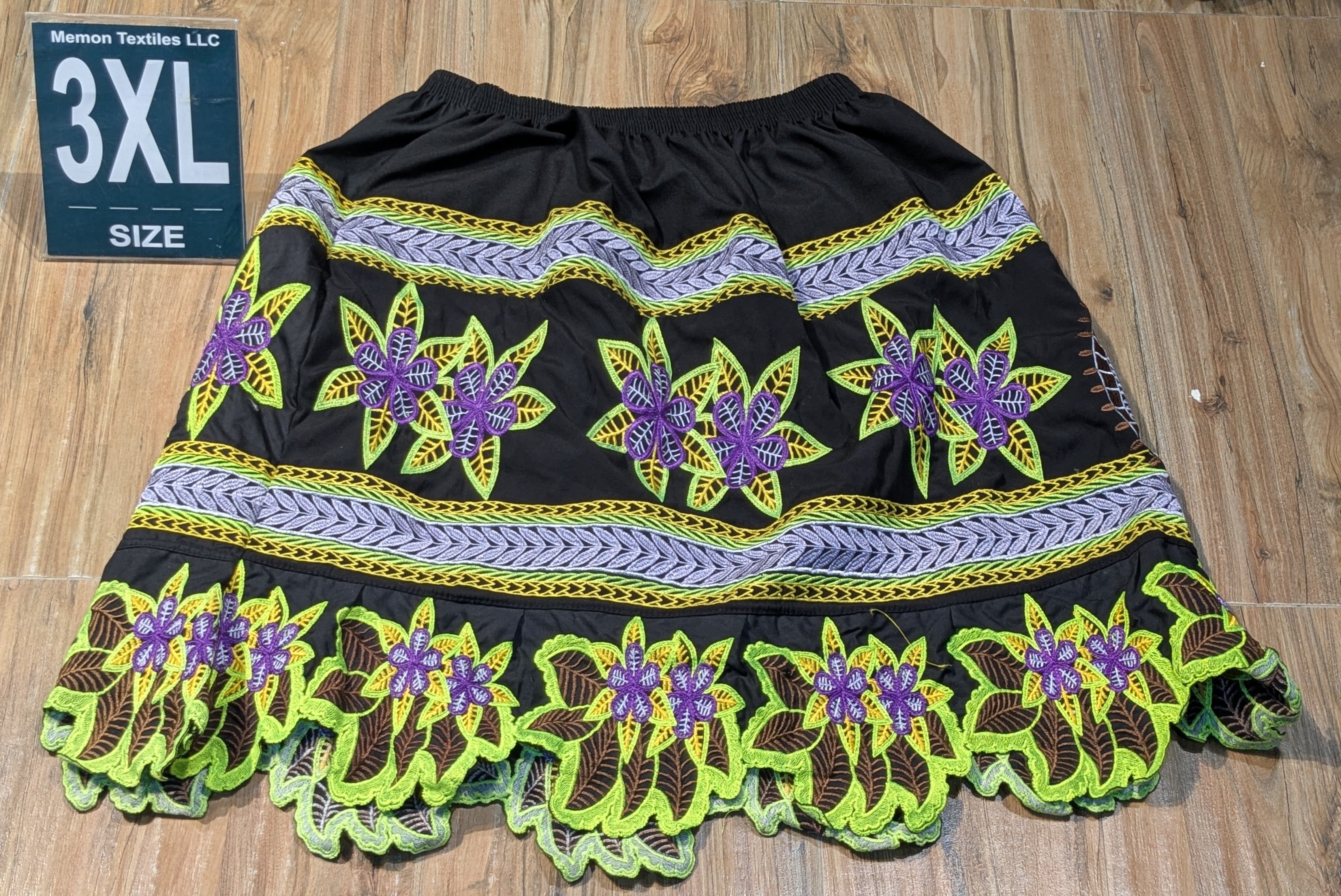 Floral Embroidered Island Skirts (Urohs) - 3XL