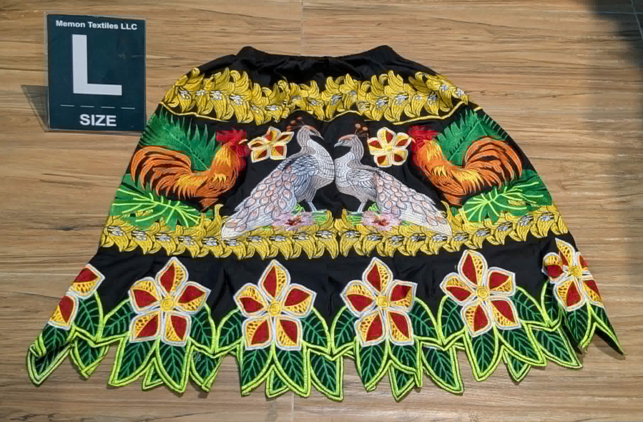 Floral Embroidered Island Skirts (Urohs) - L