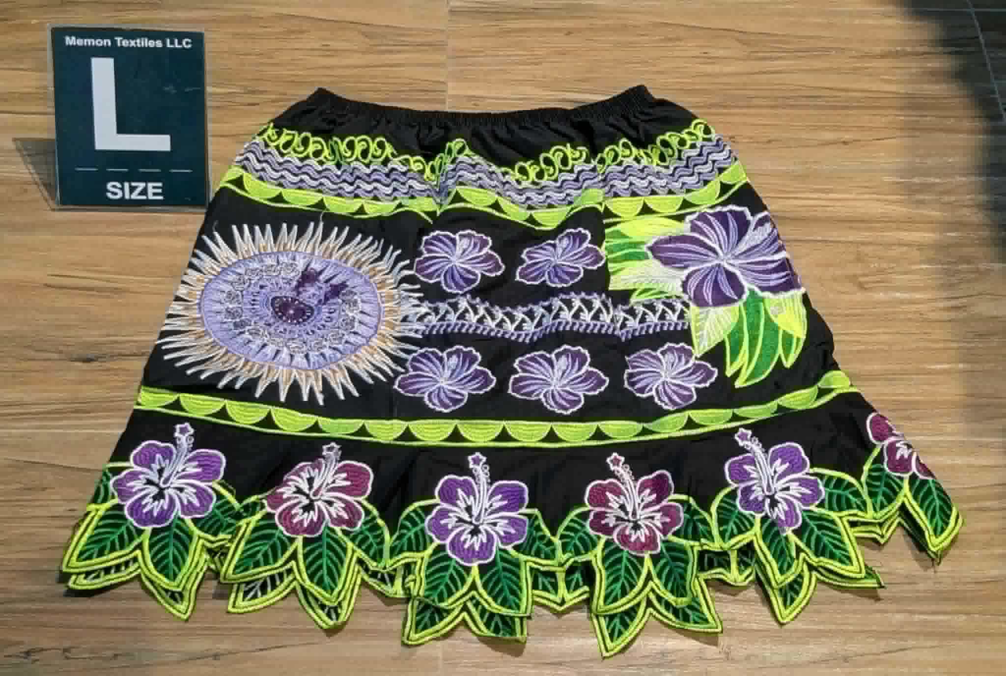Floral Embroidered Island Skirts (Urohs) - L