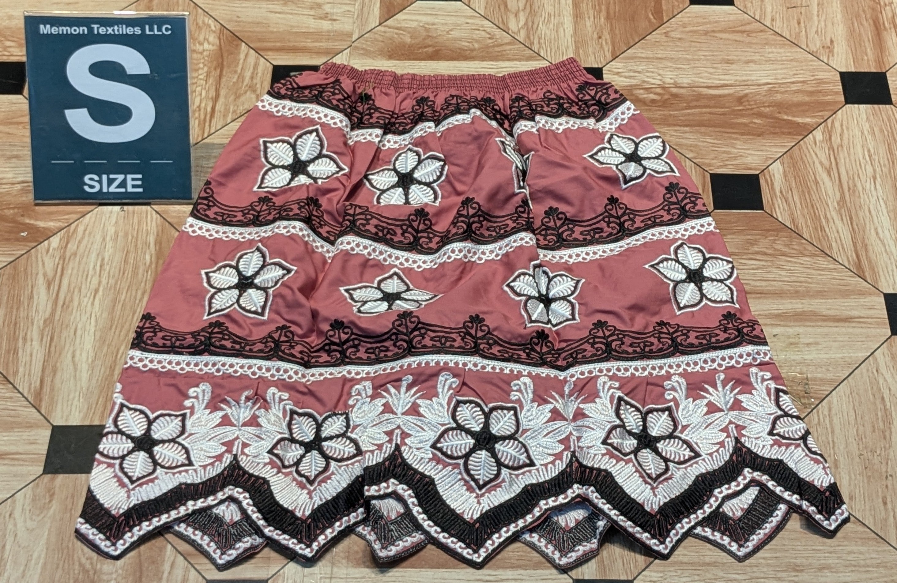 Floral Island Skirts (Urohs) - S