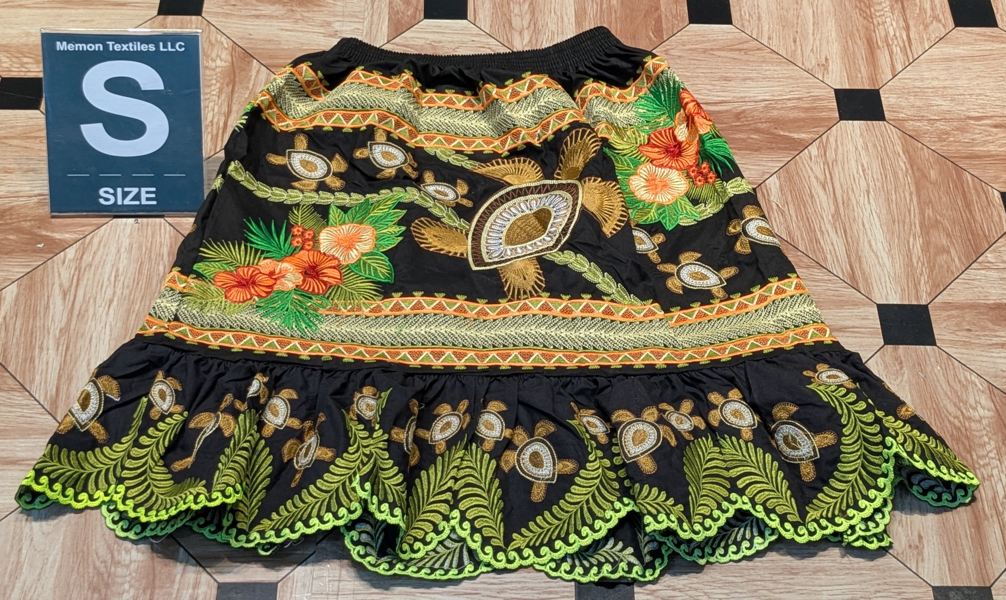 Floral Island Skirts (Urohs) - S
