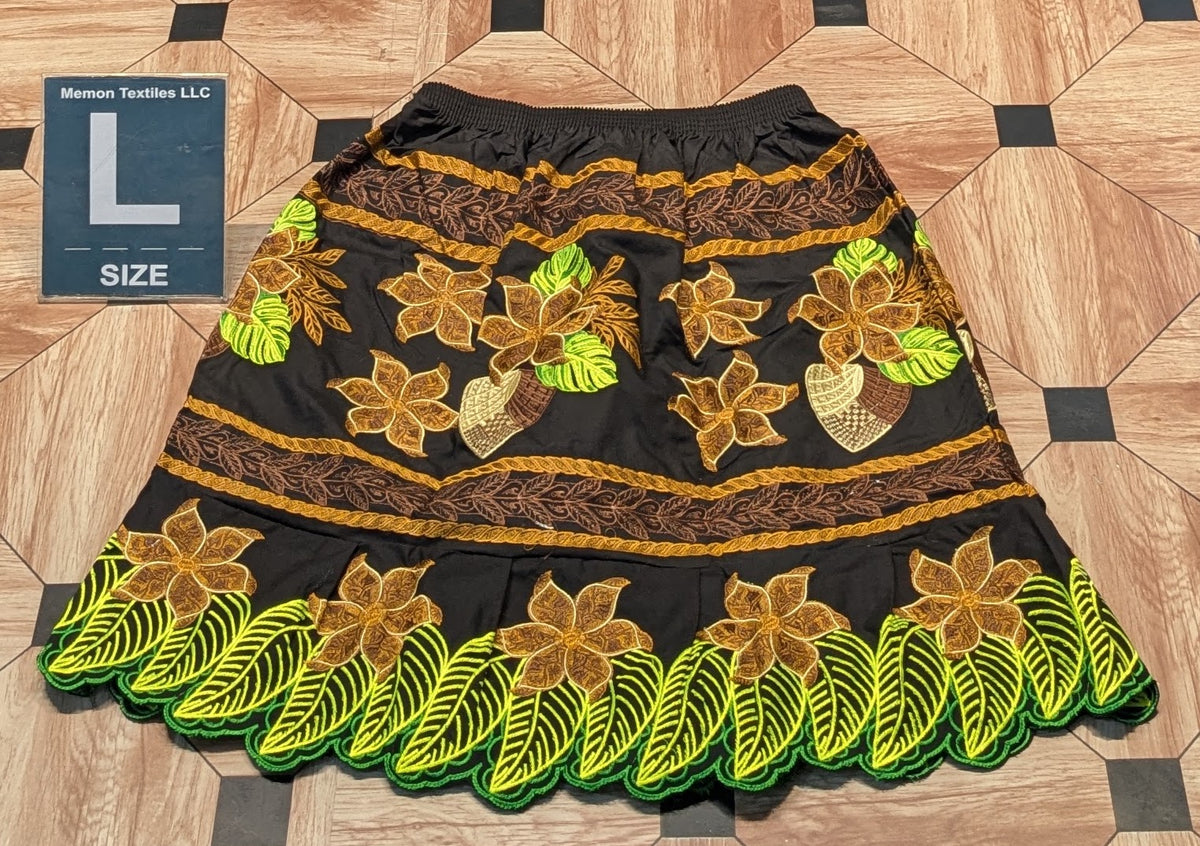 Embroidered Island Skirt (Urohs) - L