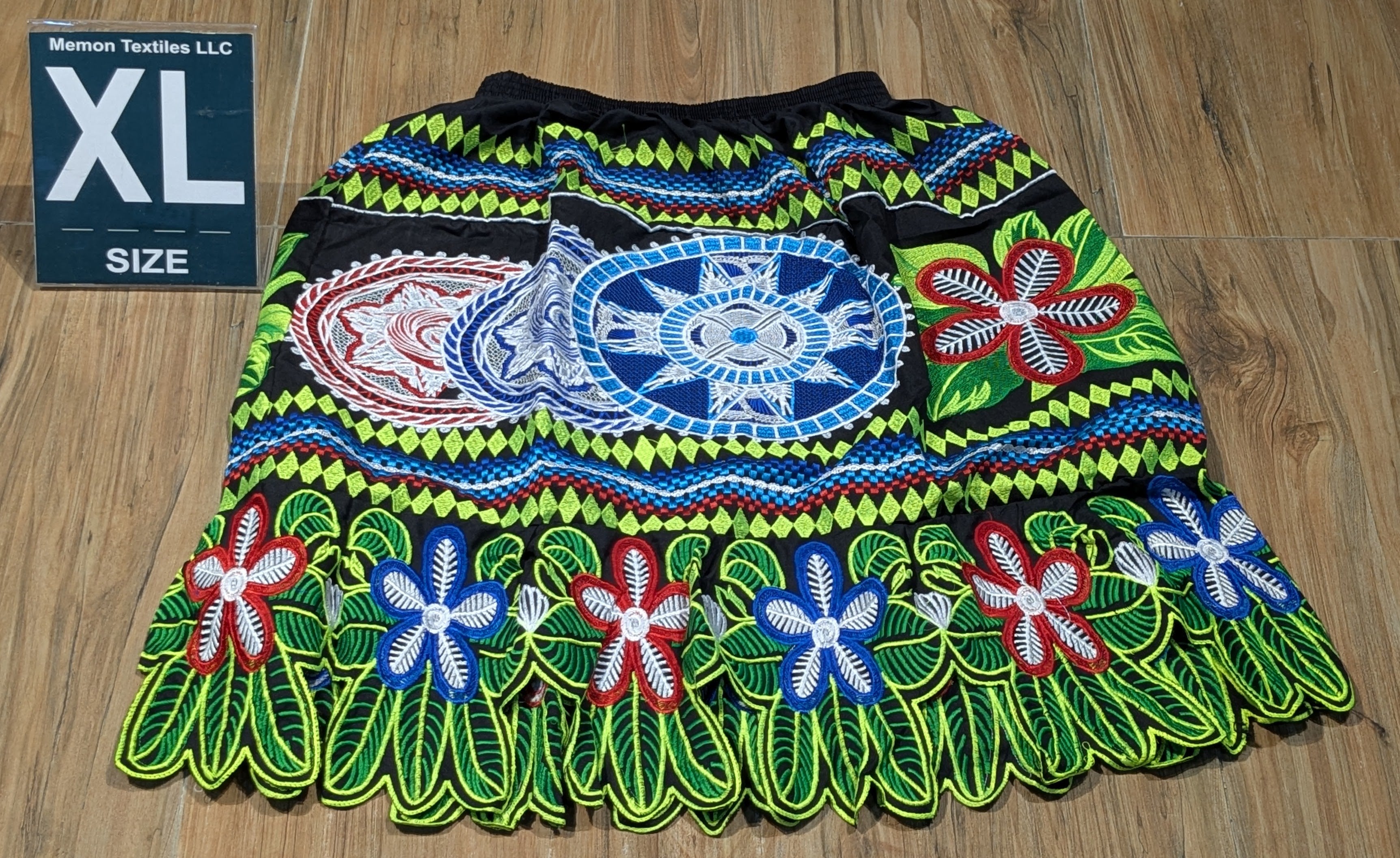 Embroidered Island Skirts (Urohs) - XL