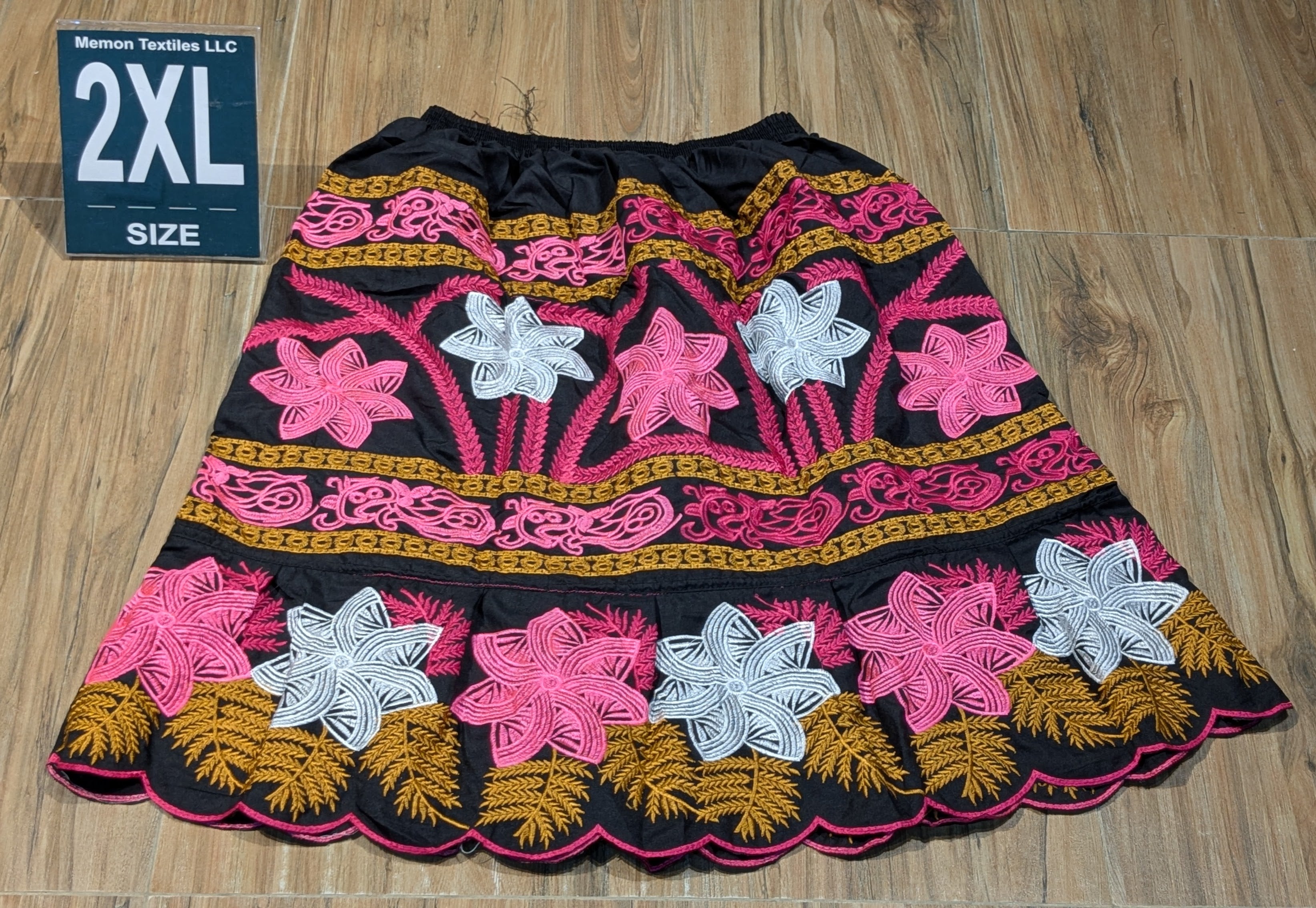 Embroidered Island Skirts (Urohs) - 2XL