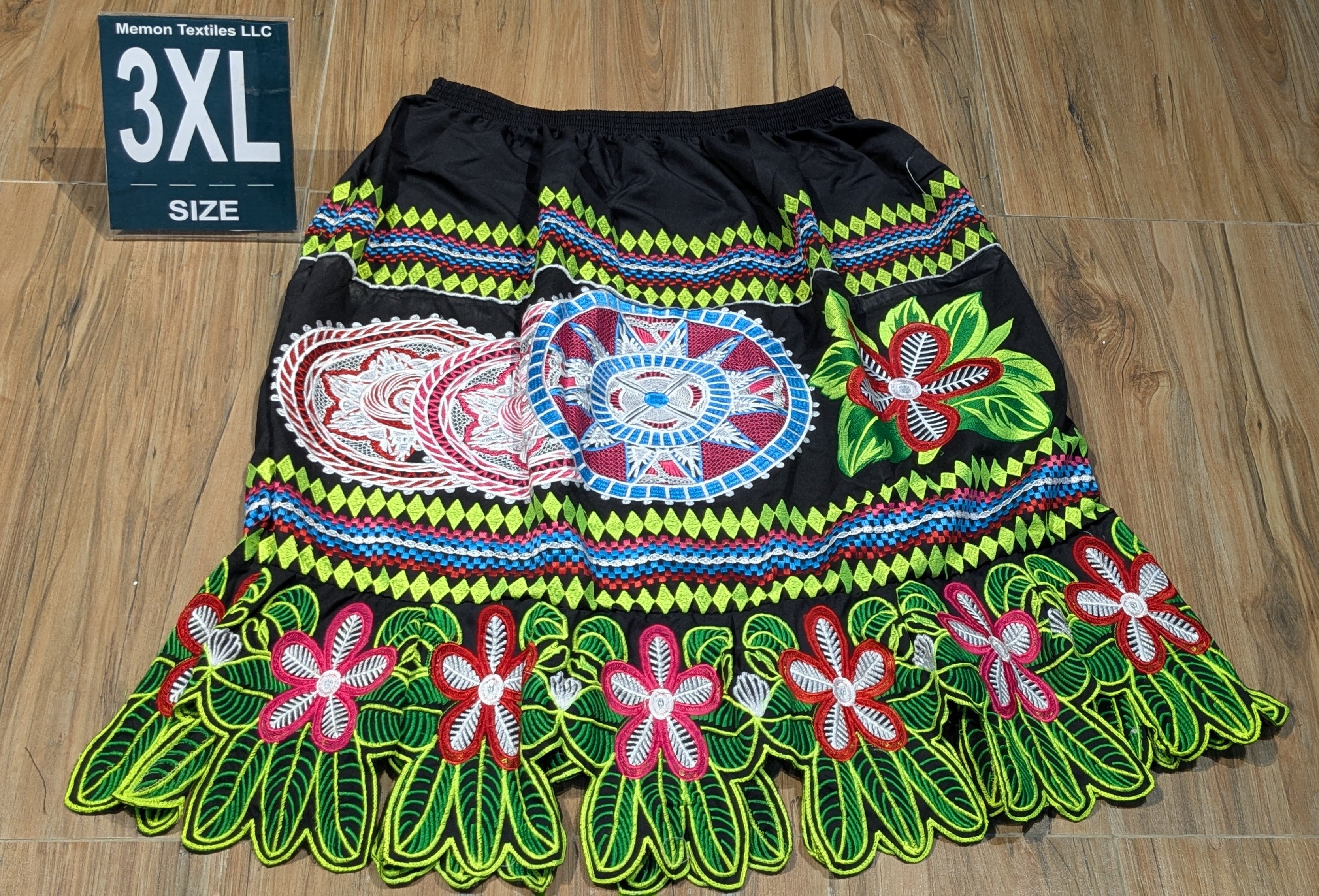 Embroidered Island Skirts (Urohs) - 3XL