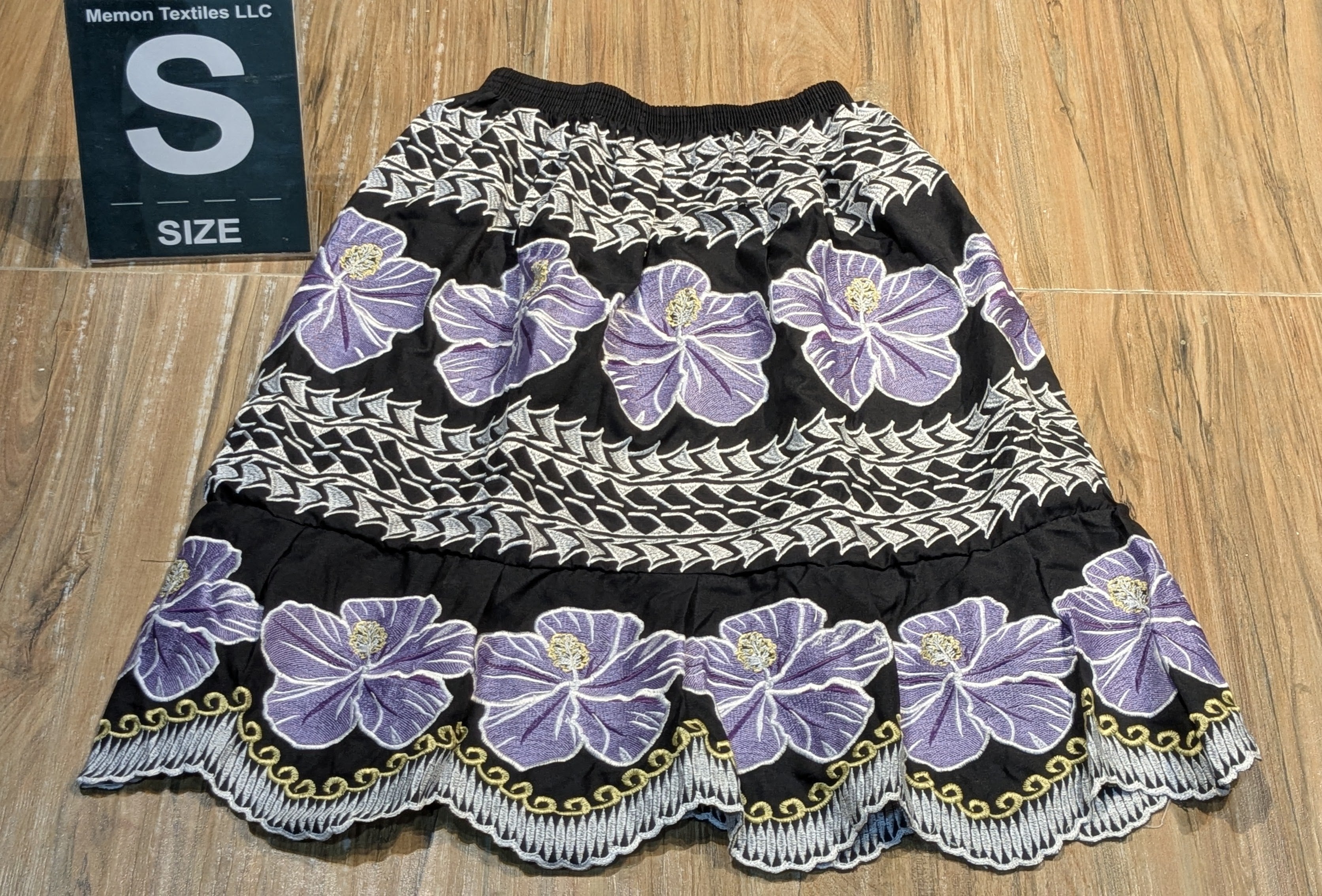 Floral Island Skirts (Urohs) - S