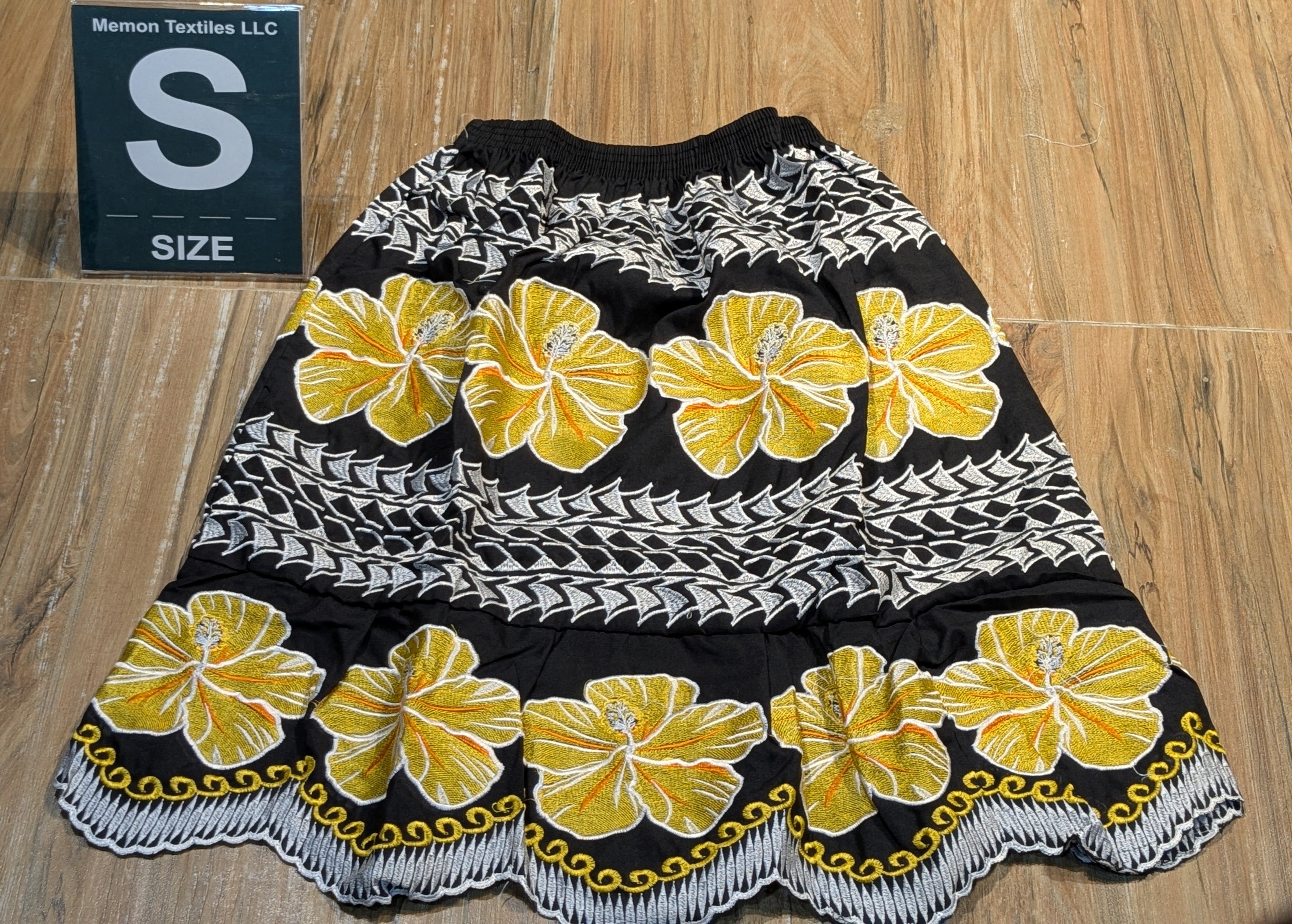 Floral Island Skirts (Urohs) - S