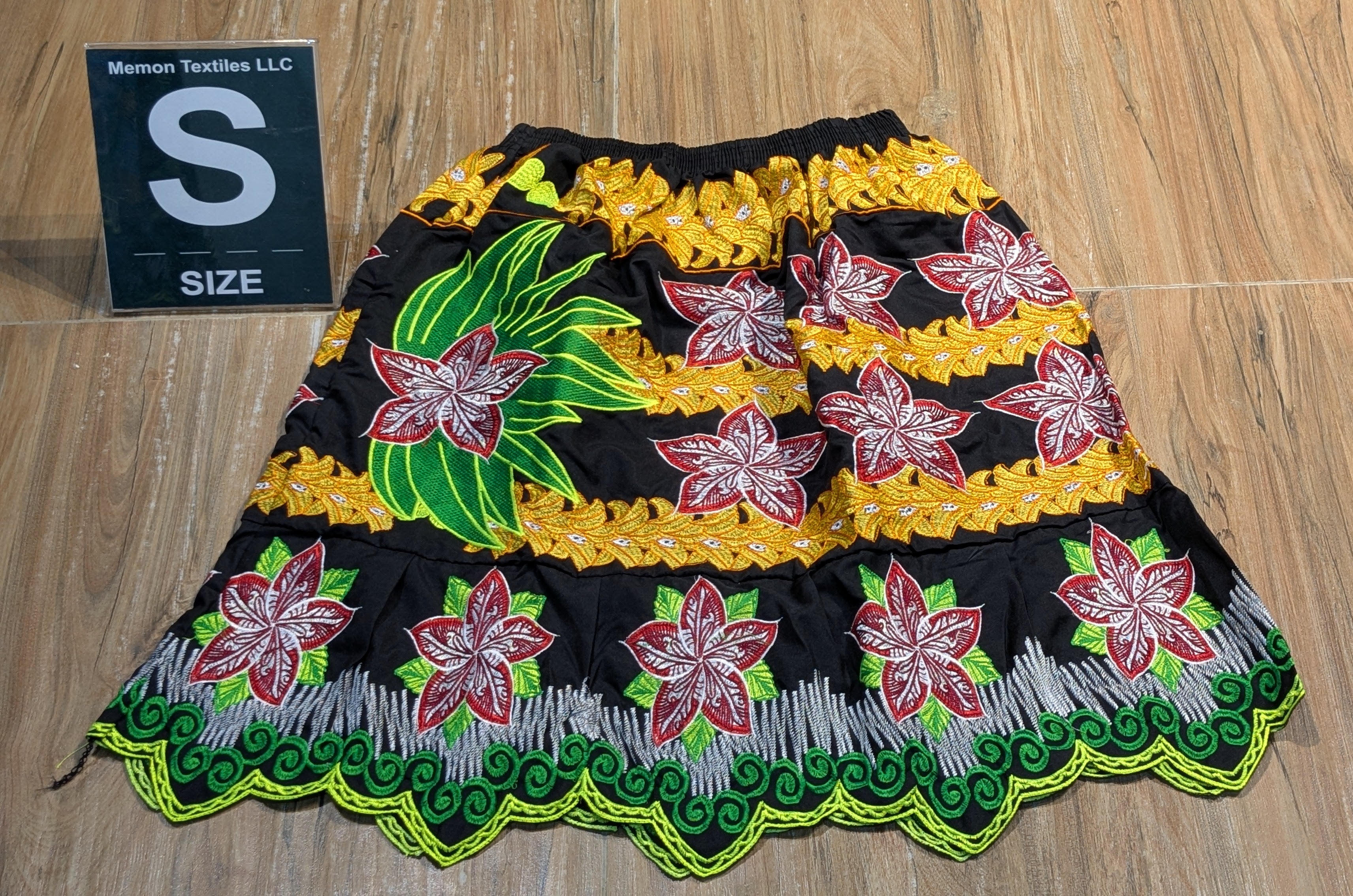 Floral Island Skirts (Urohs) - S