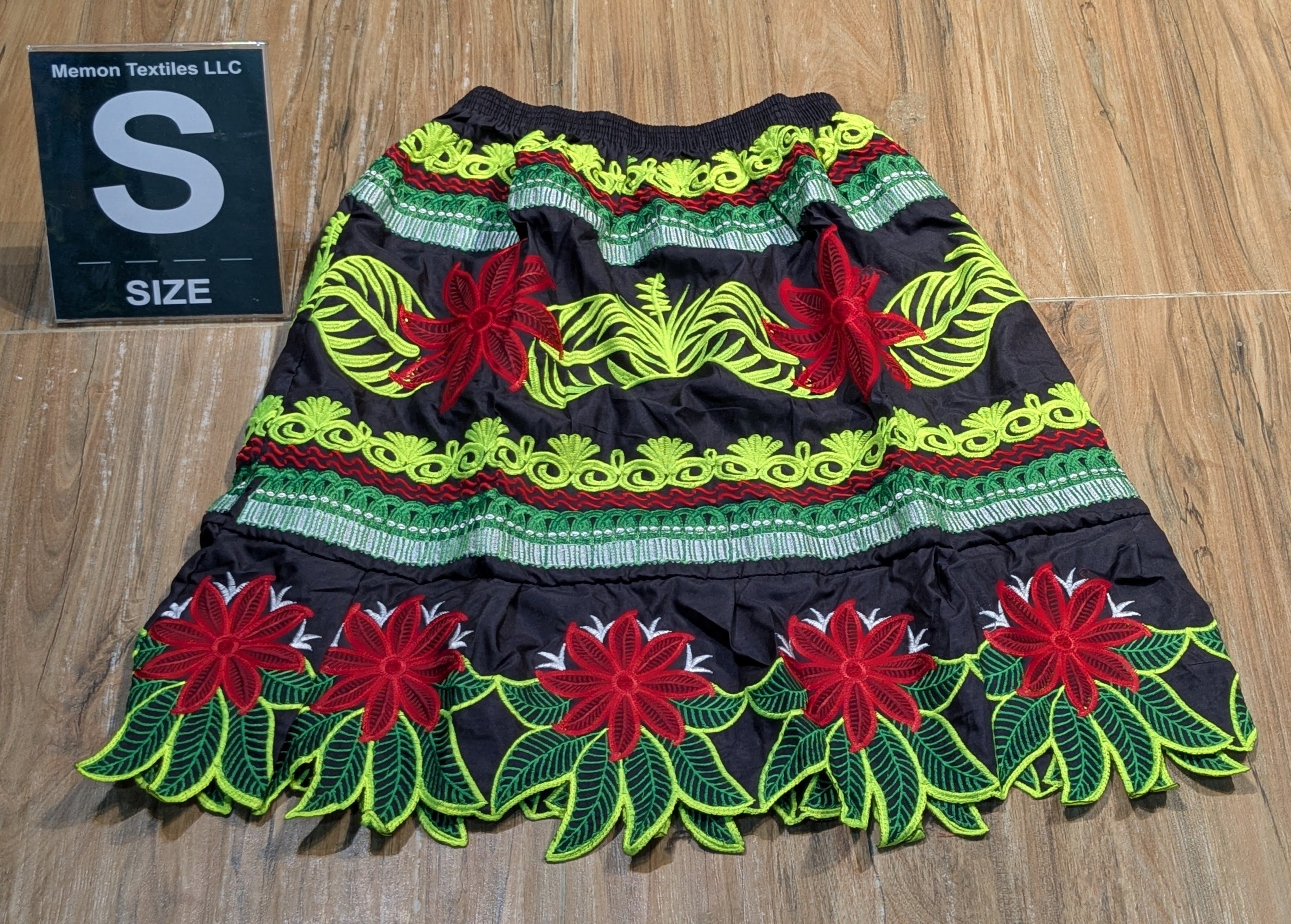 Floral Island Skirts (Urohs) - S