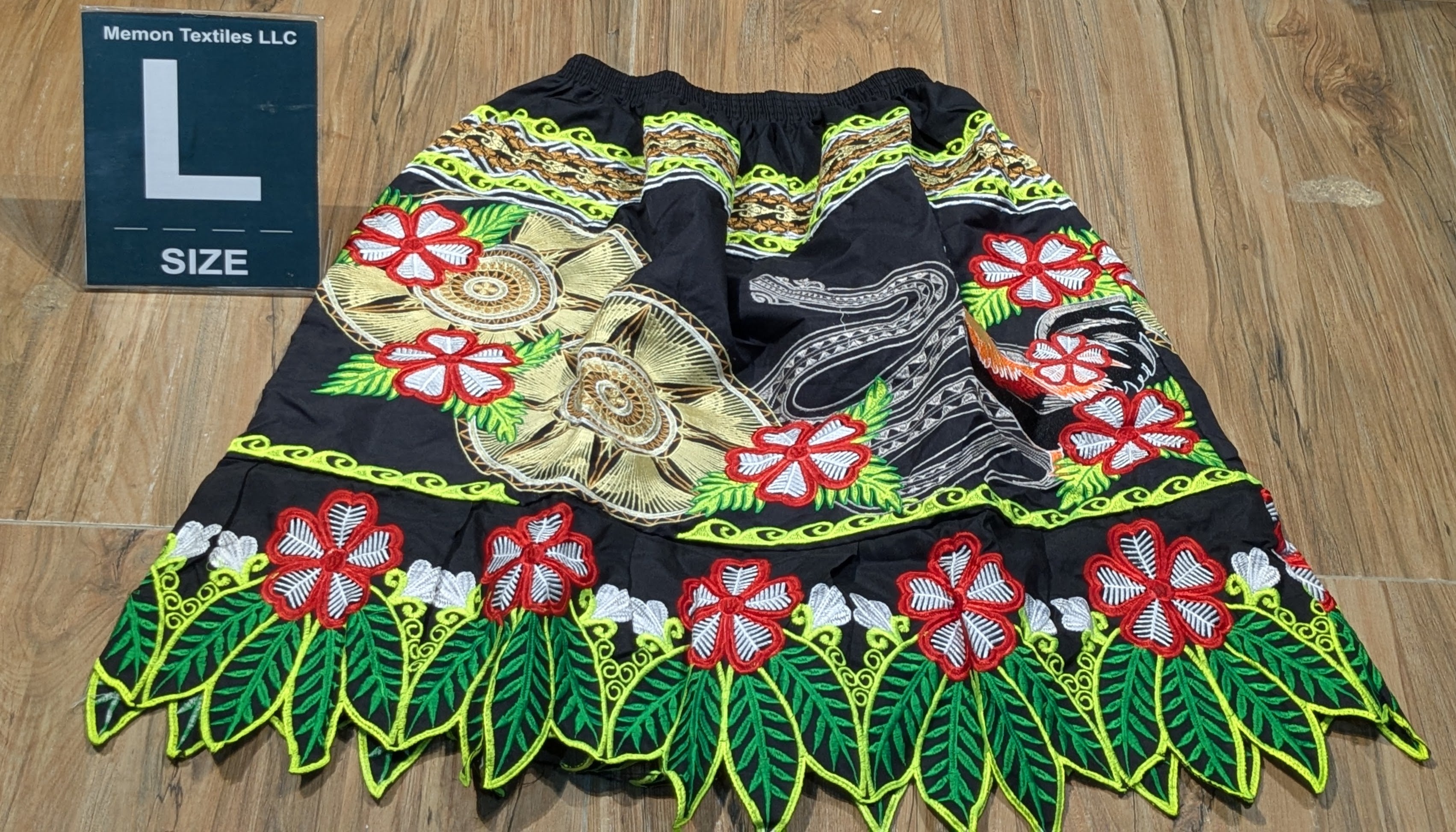 Premium Floral Embroidered Island Skirts (Urohs) - L