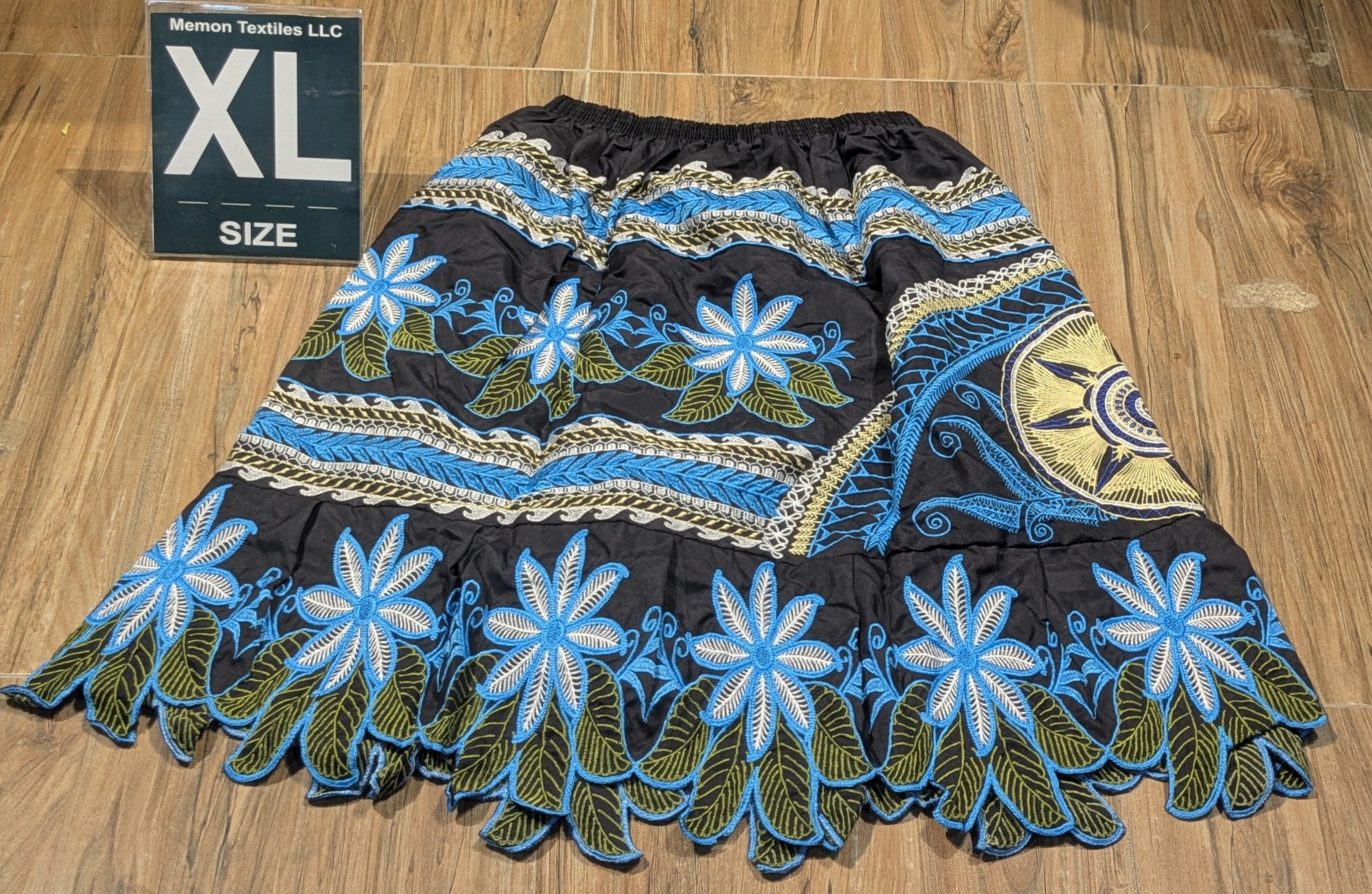 Floral Embroidered Island Skirts (Urohs) - XL