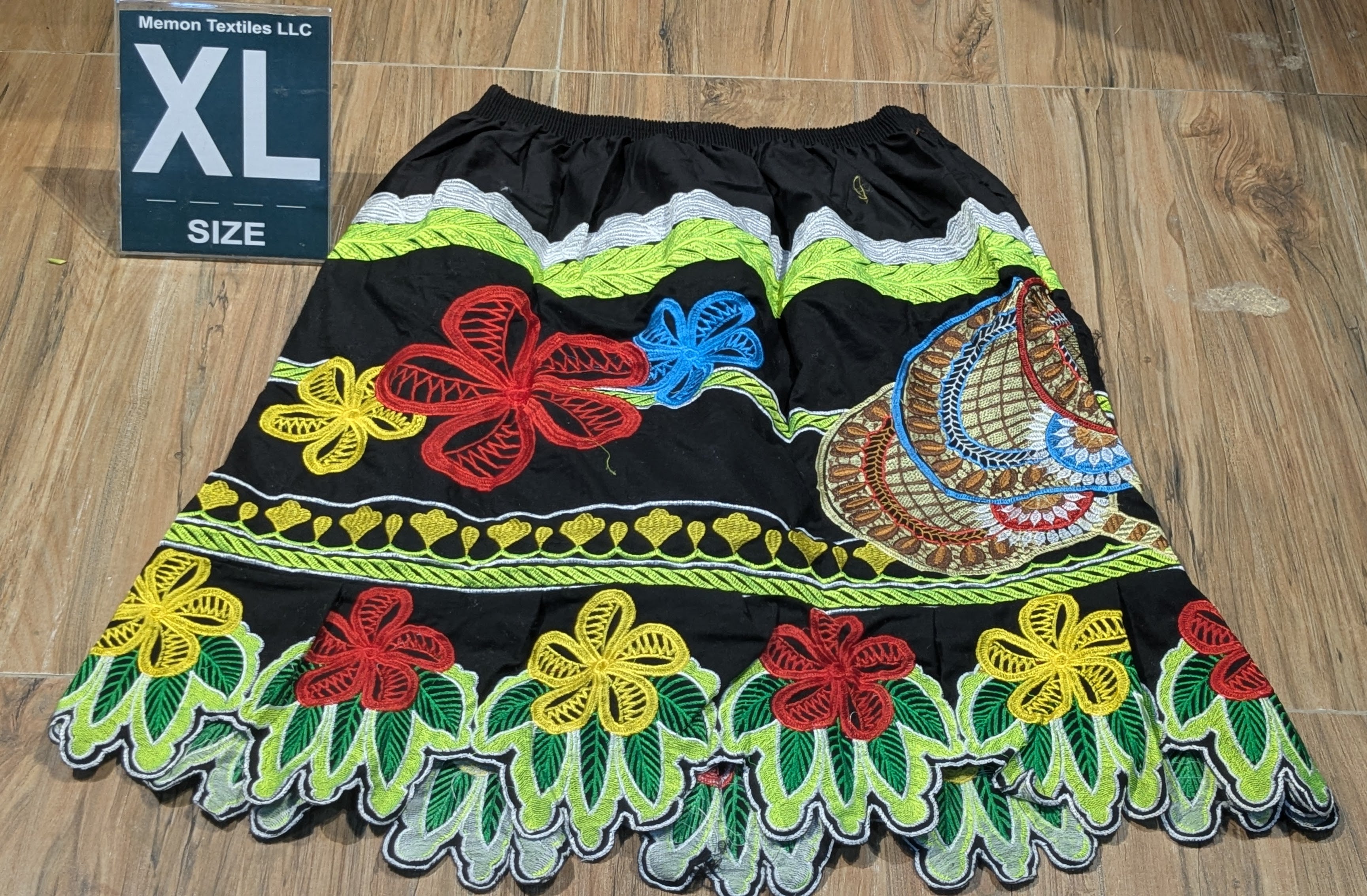 Floral Embroidered Island Skirts (Urohs) - XL