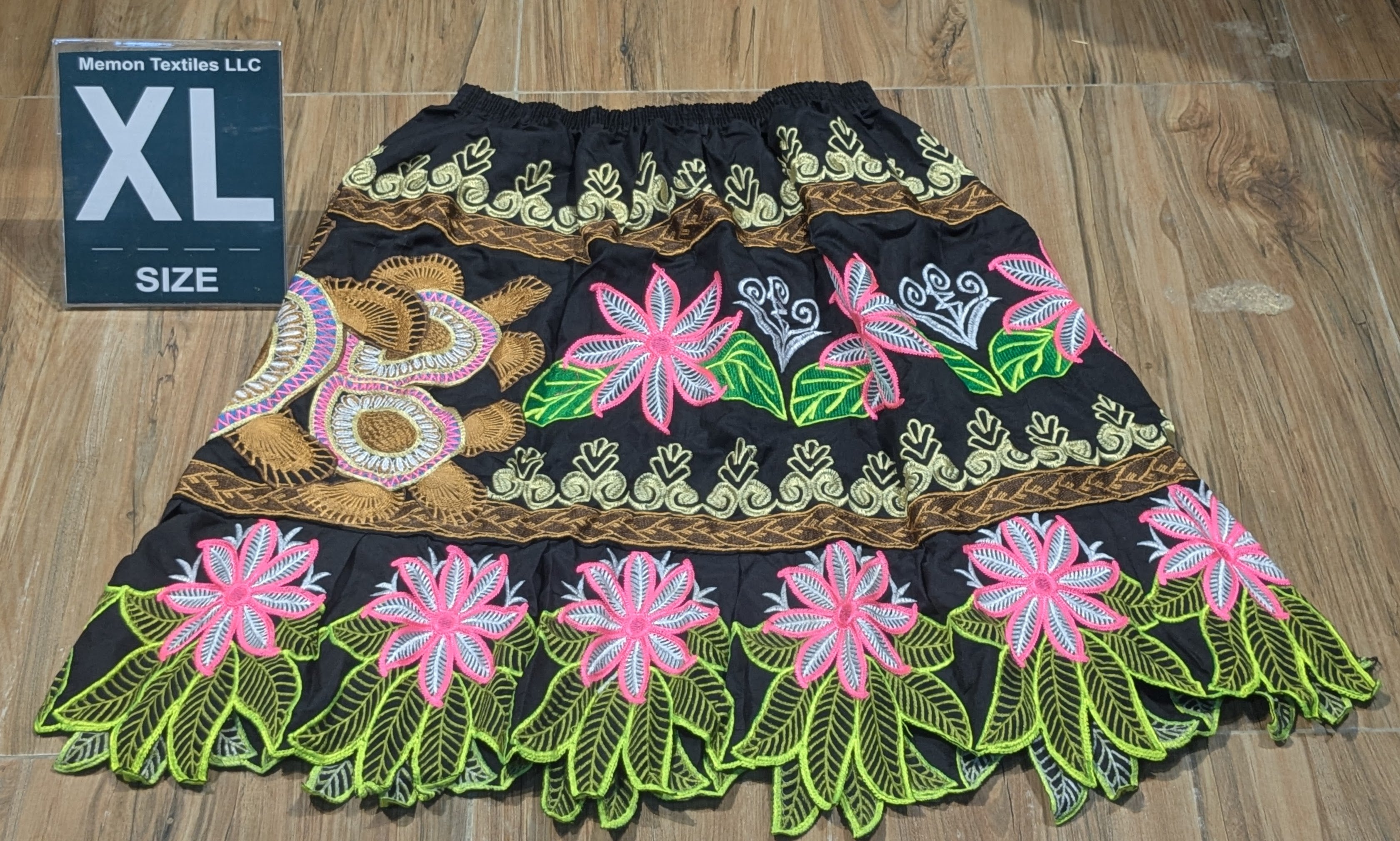 Floral Embroidered Island Skirts (Urohs) - XL