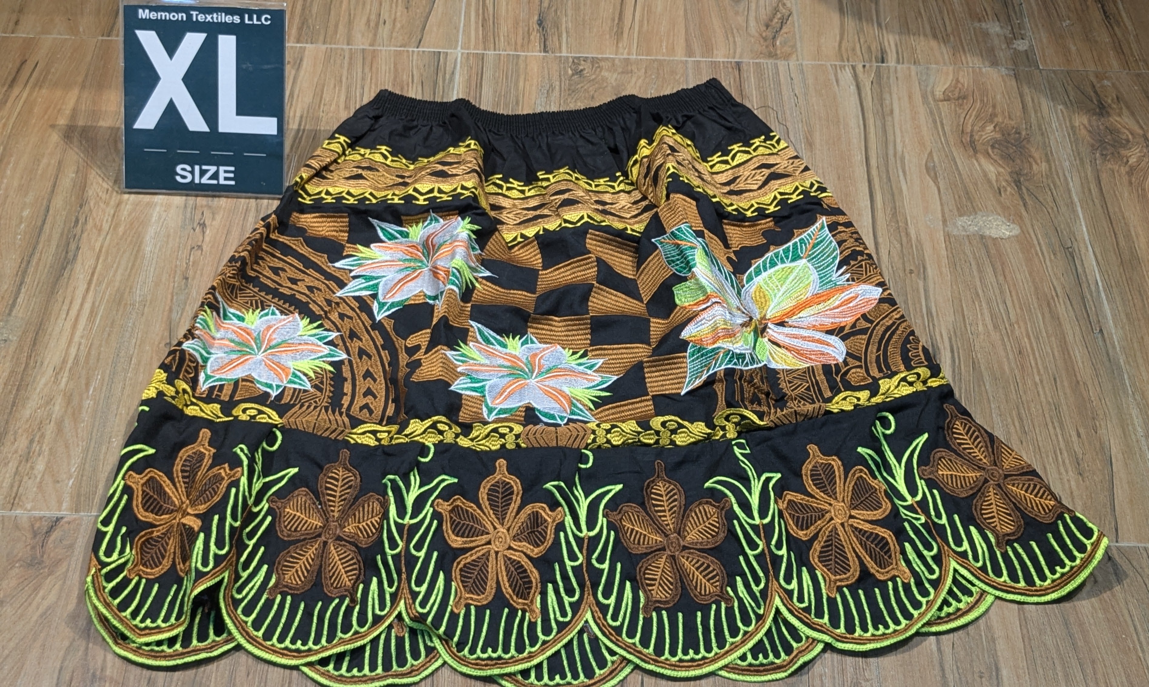 Floral Embroidered Island Skirts (Urohs) - XL