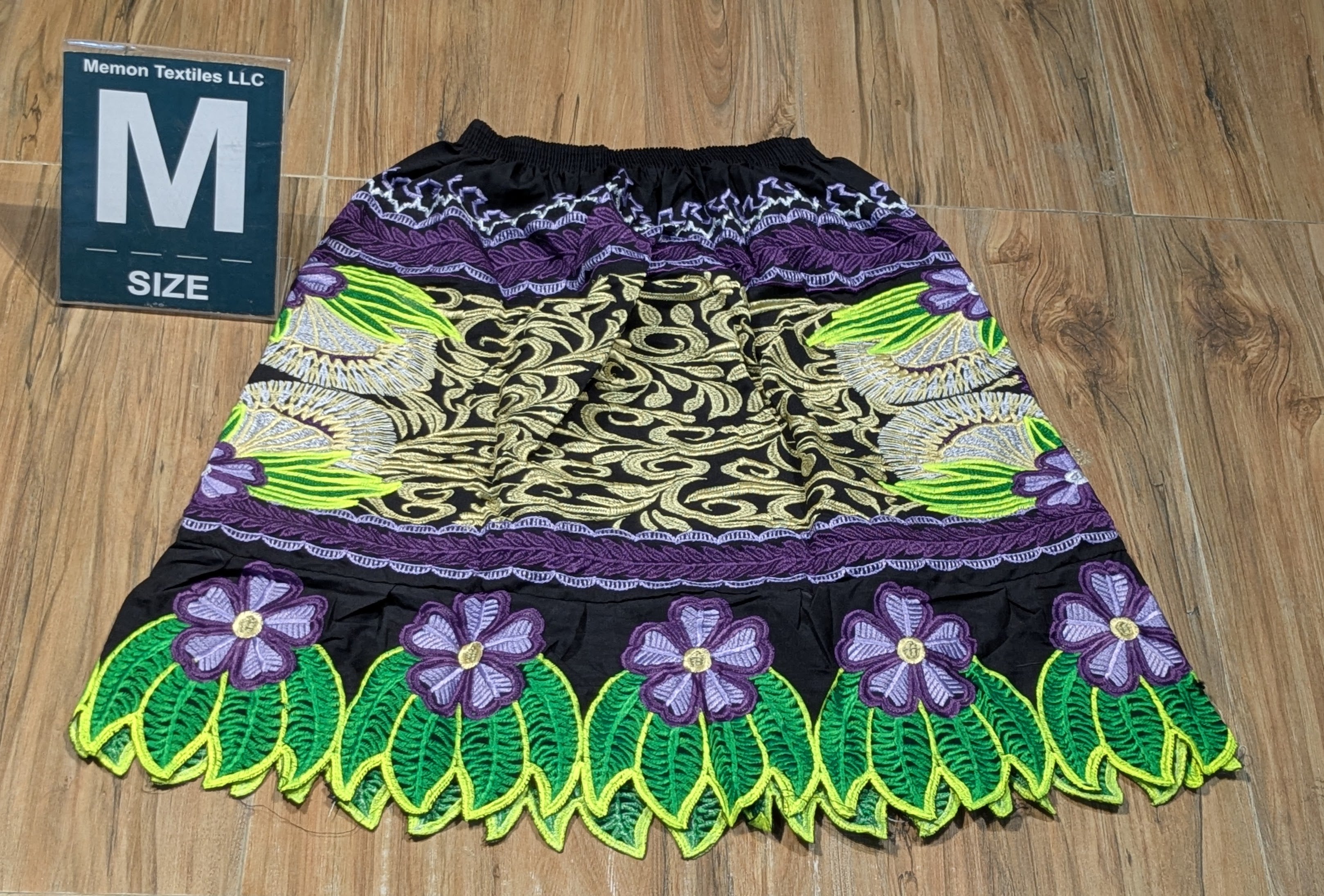 Floral Embroidered Island Skirts (Urohs) - M #1420