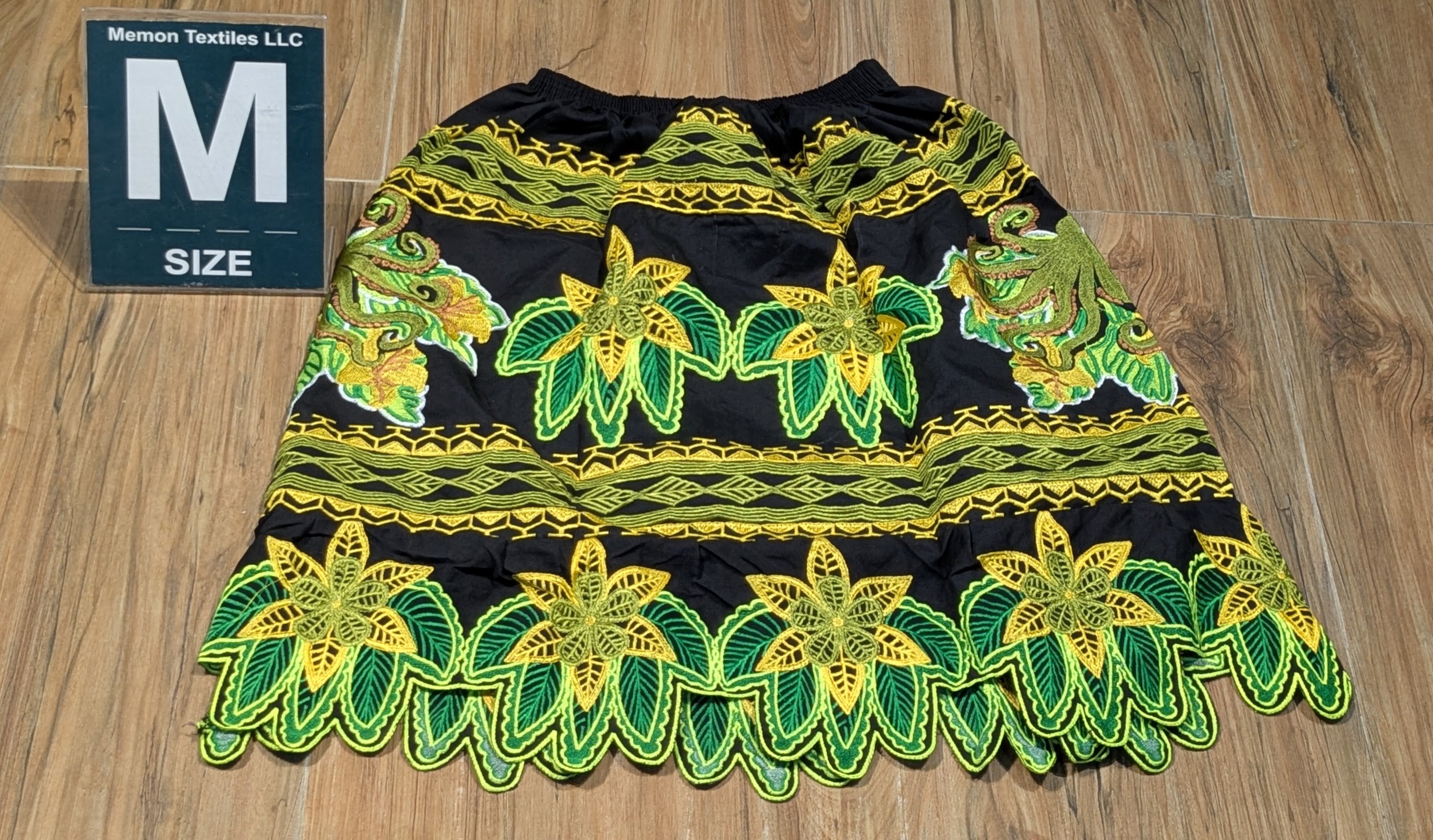 Floral Embroidered Island Skirts (Urohs) - M #1426