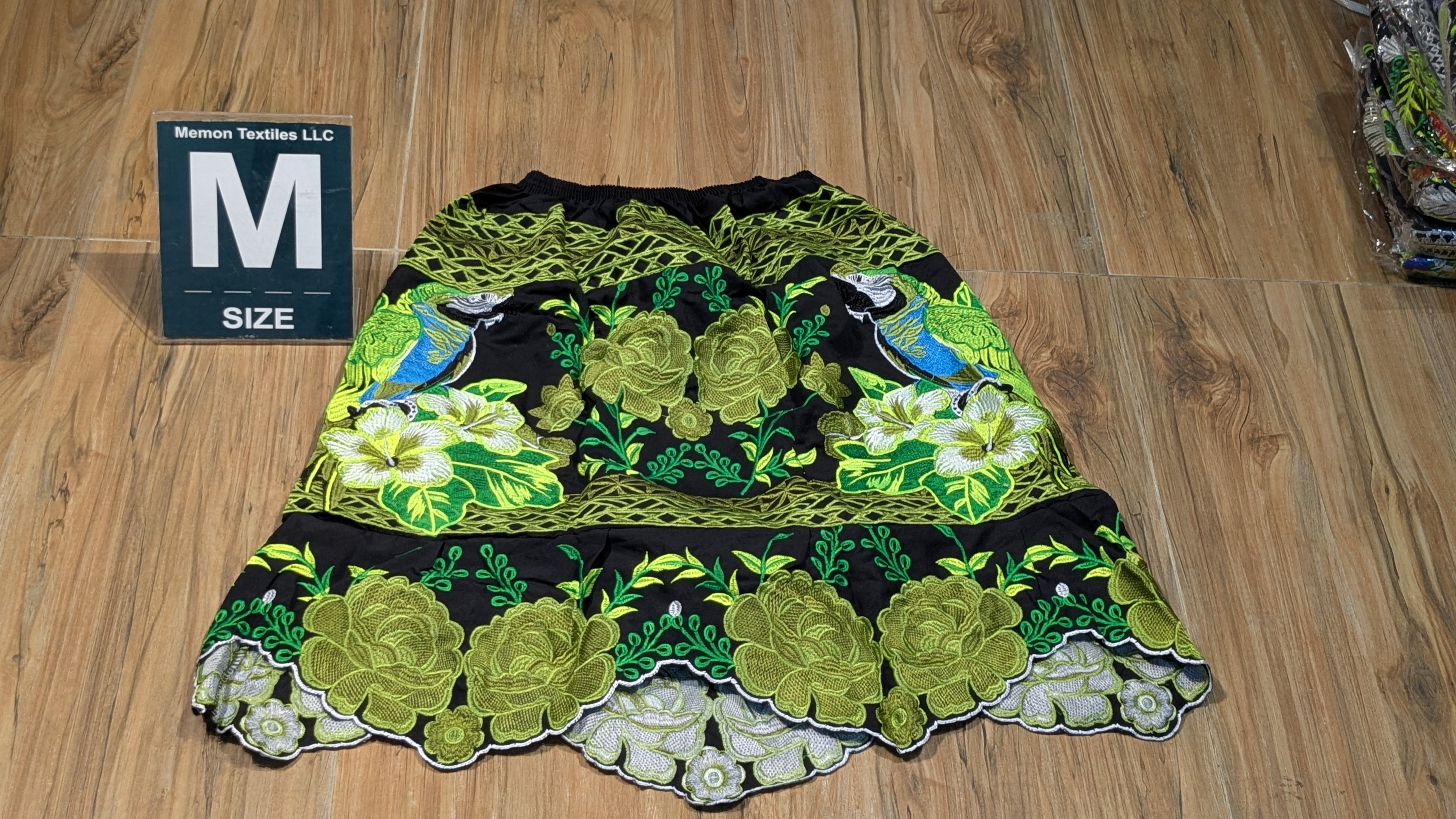 Floral Embroidered Island Skirts (Urohs) - M #1430