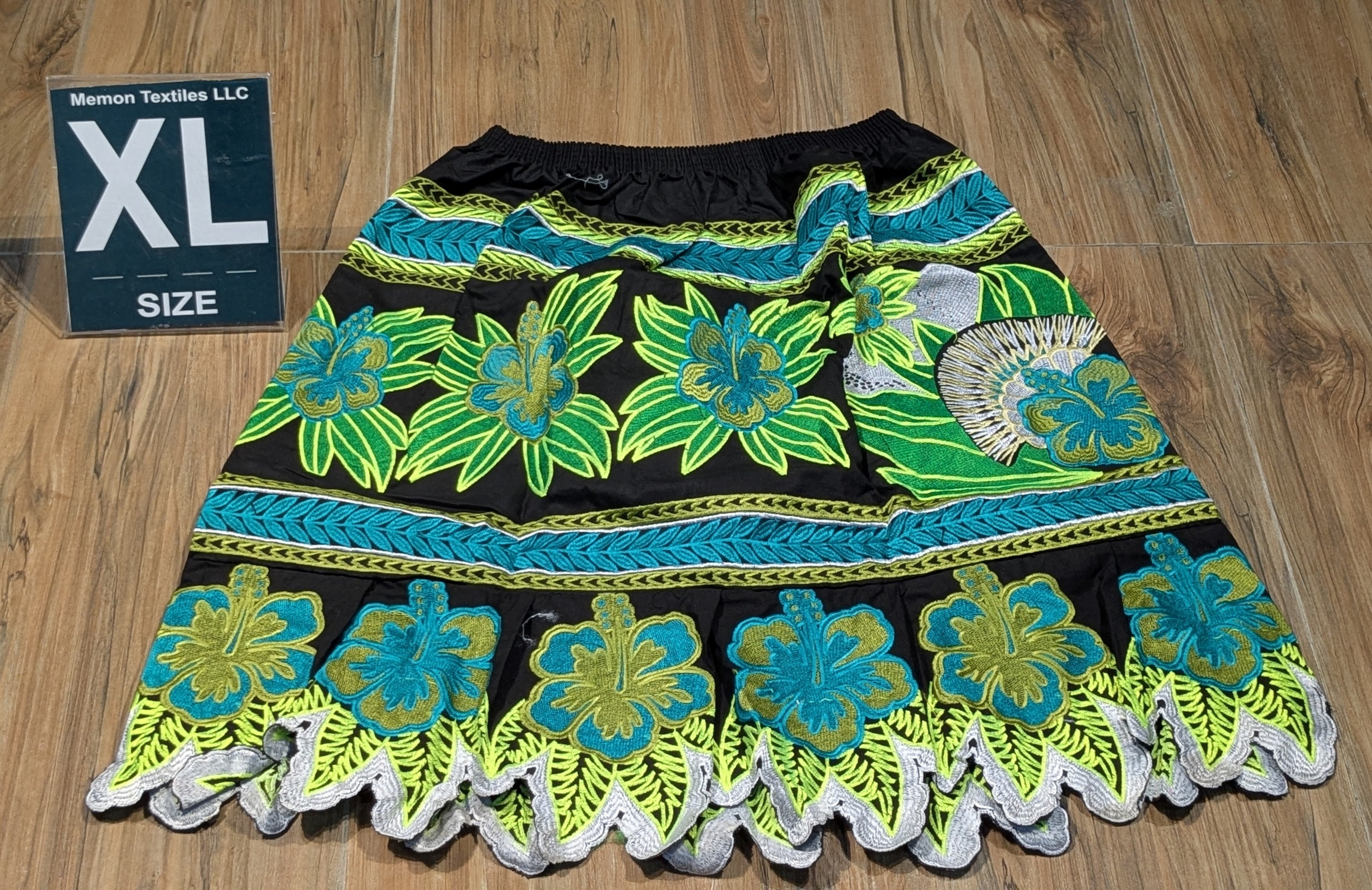 Floral Embroidered Island Skirts (Urohs) - XL #1490