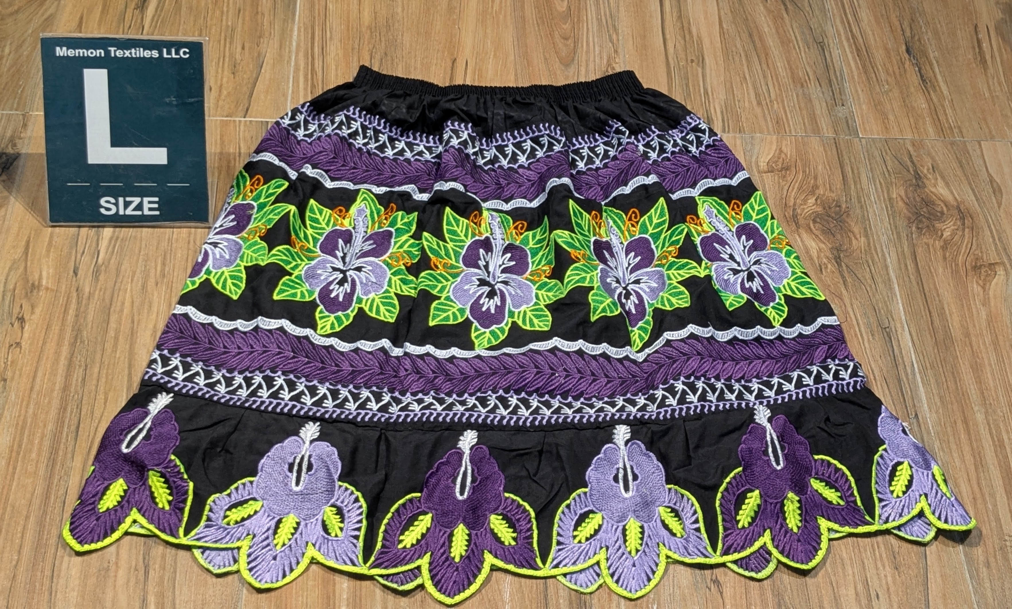 Floral Embroidered Island Skirts (Urohs) - L #1538