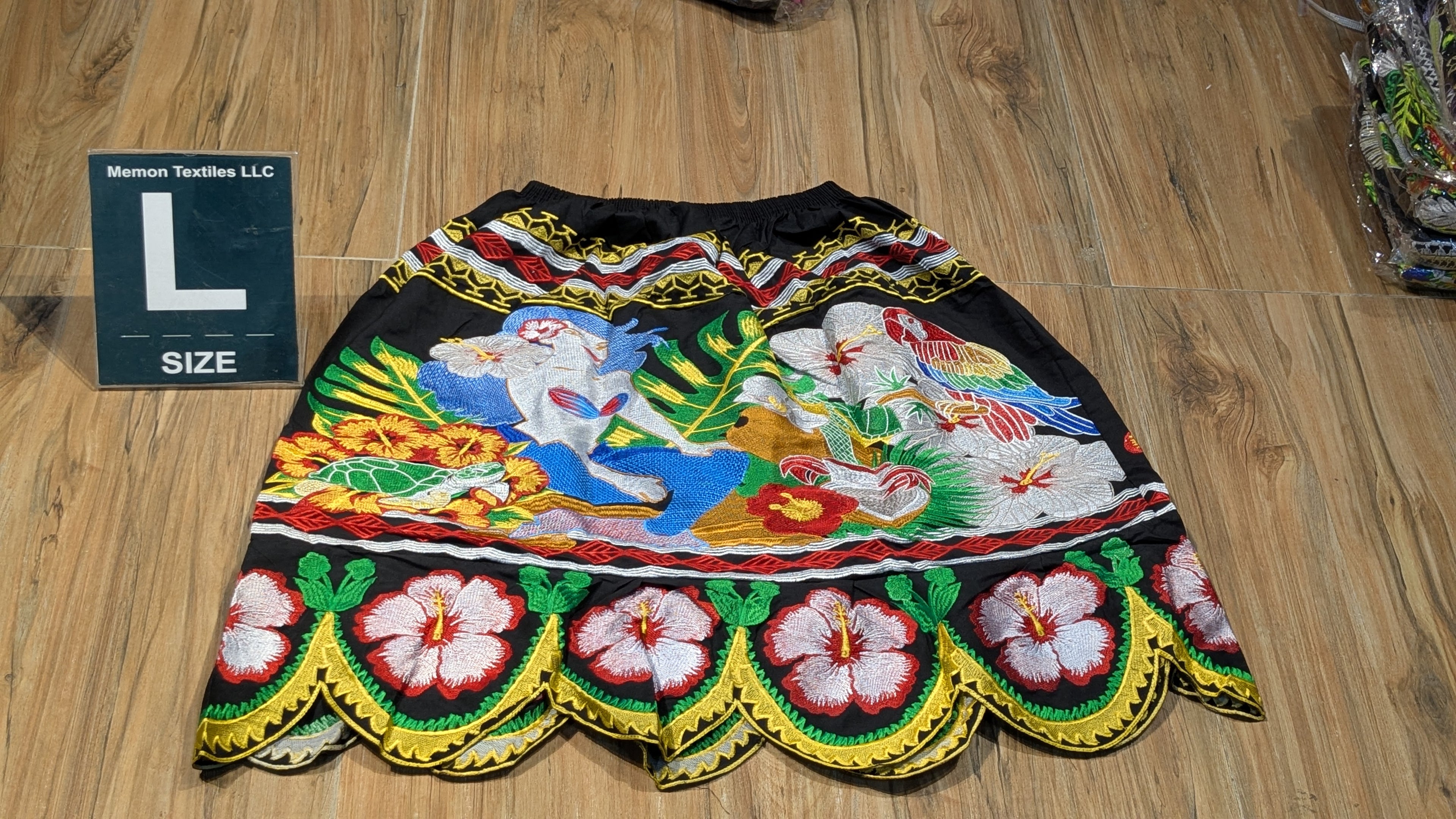 Floral Embroidered Island Skirts (Urohs) - L #1541