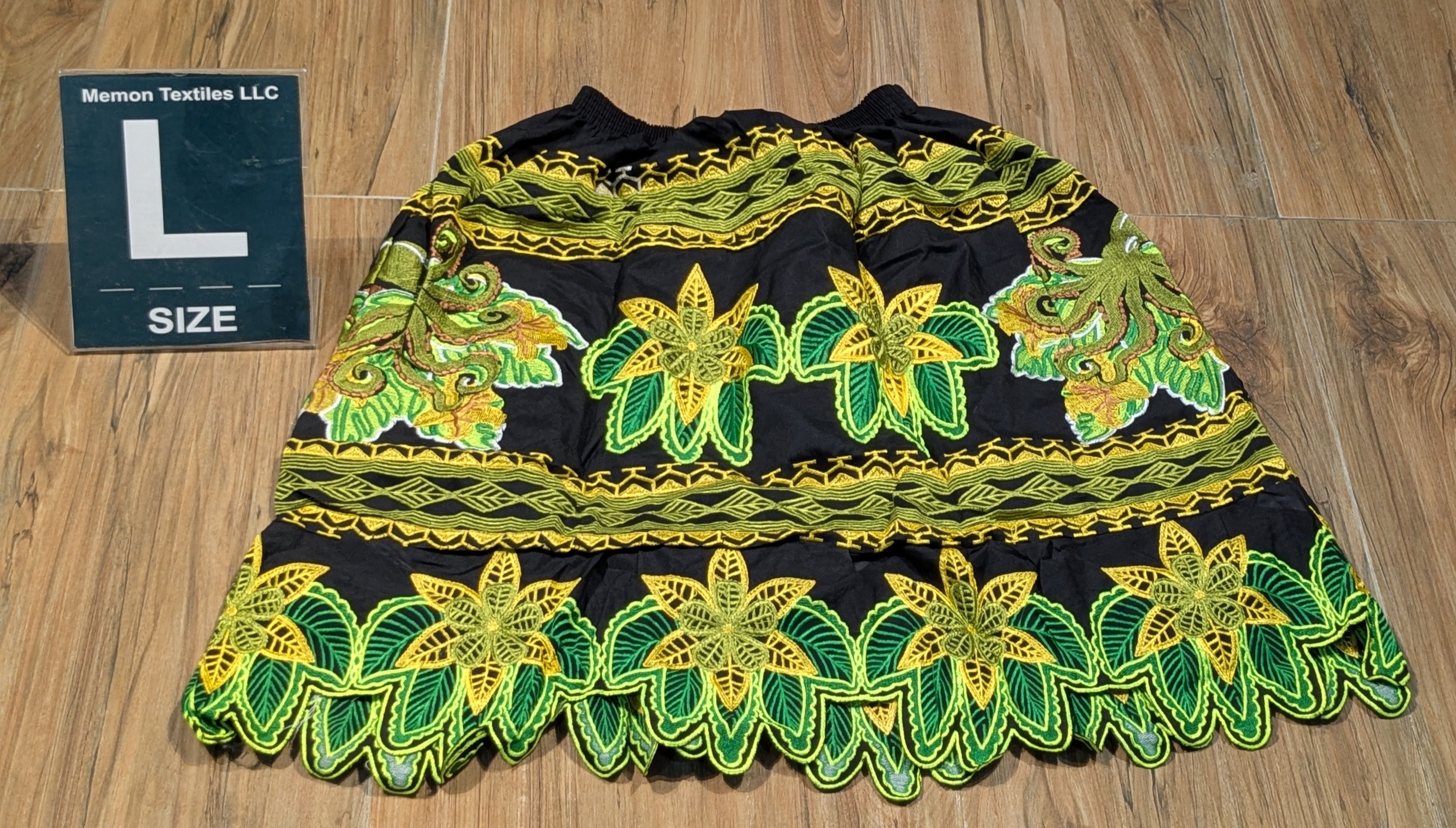 Floral Embroidered Island Skirts (Urohs) - L #1545