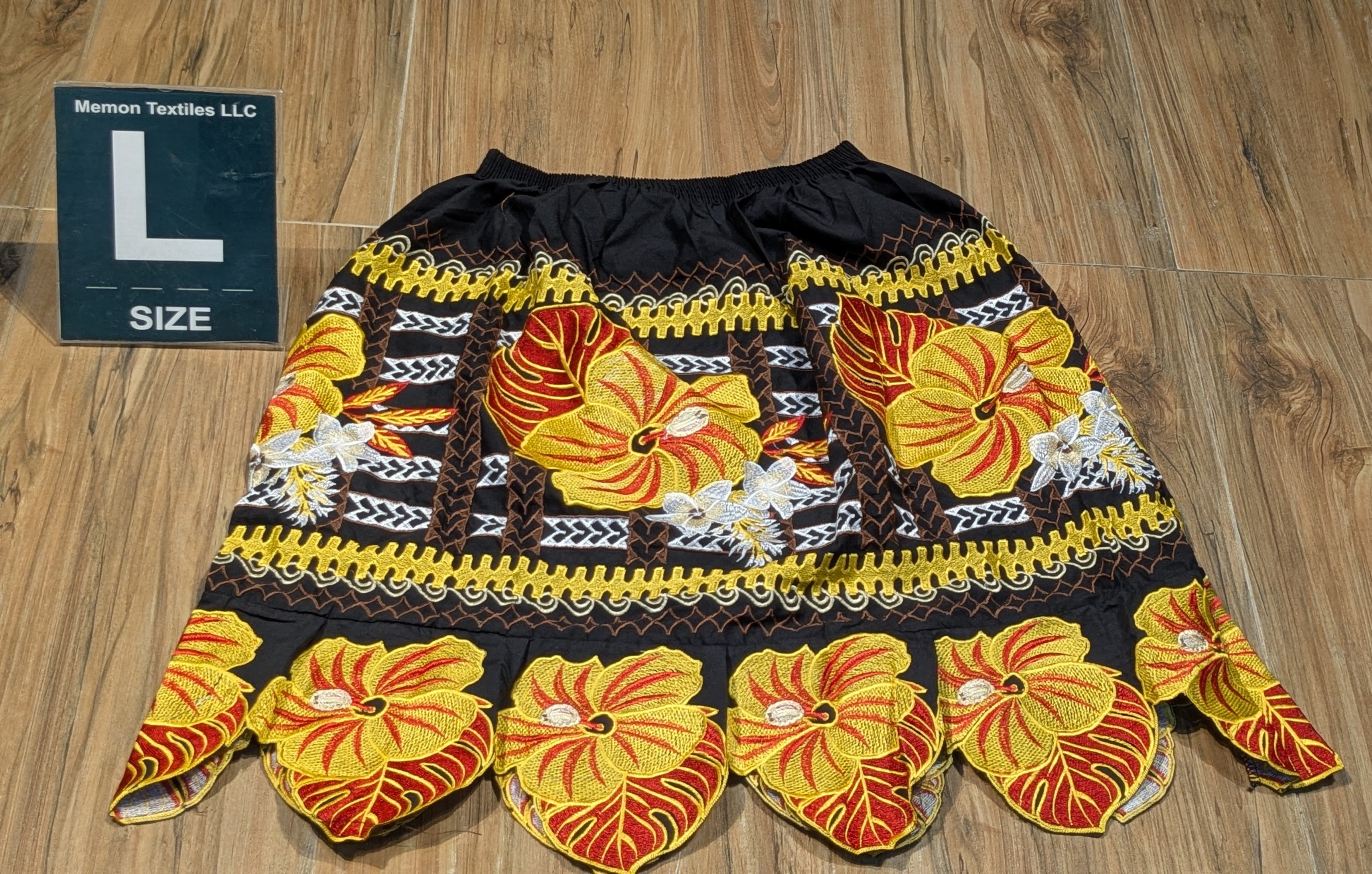 Floral Embroidered Island Skirts (Urohs) - L #1551