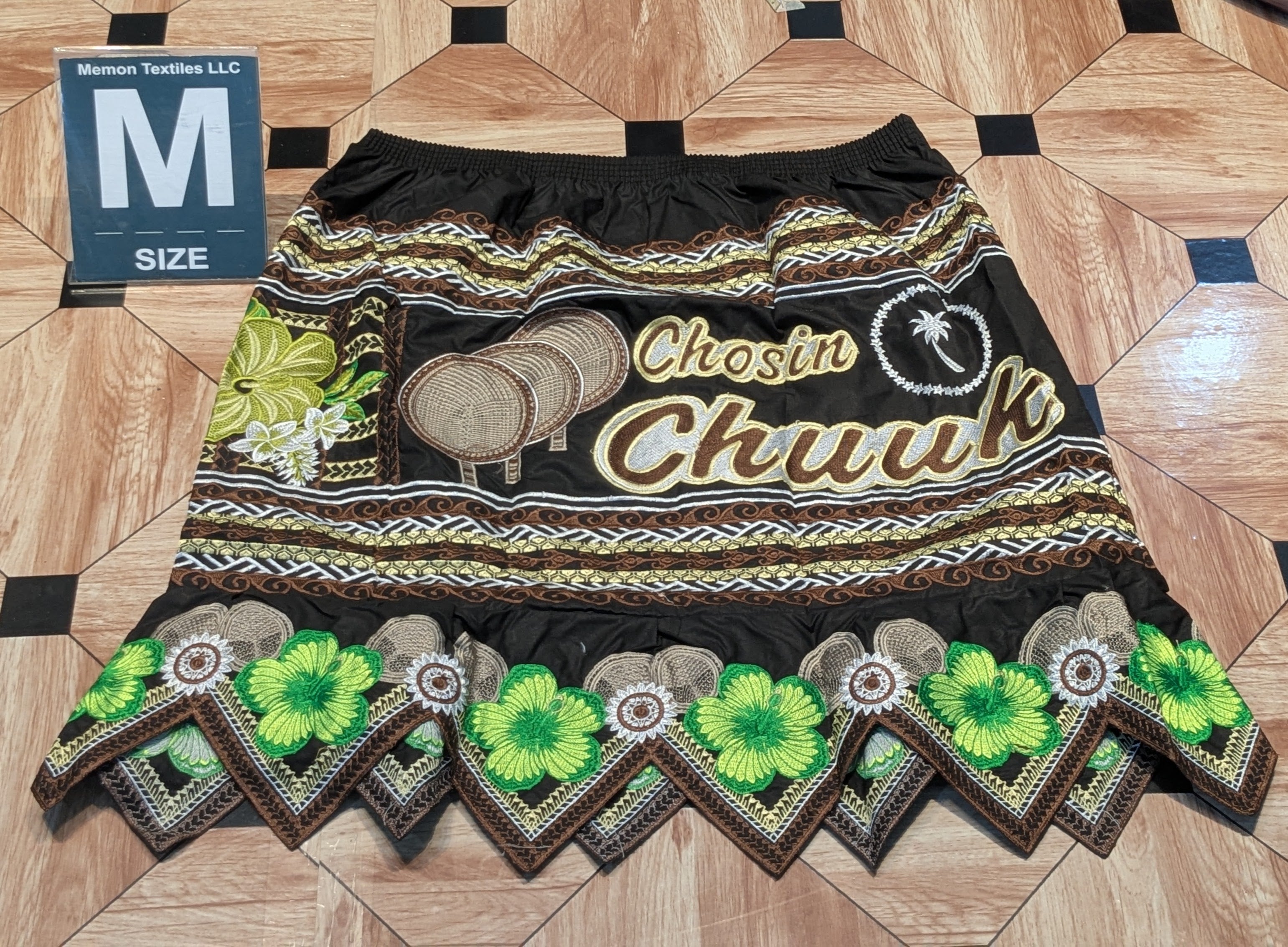 Floral Embroidered Island Skirts (Urohs) - M