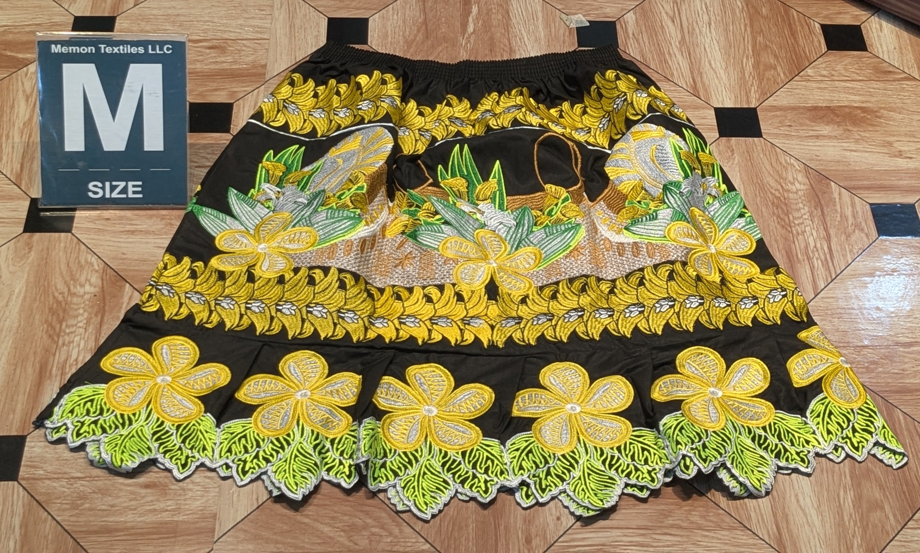 Floral Embroidered Island Skirts (Urohs) - M