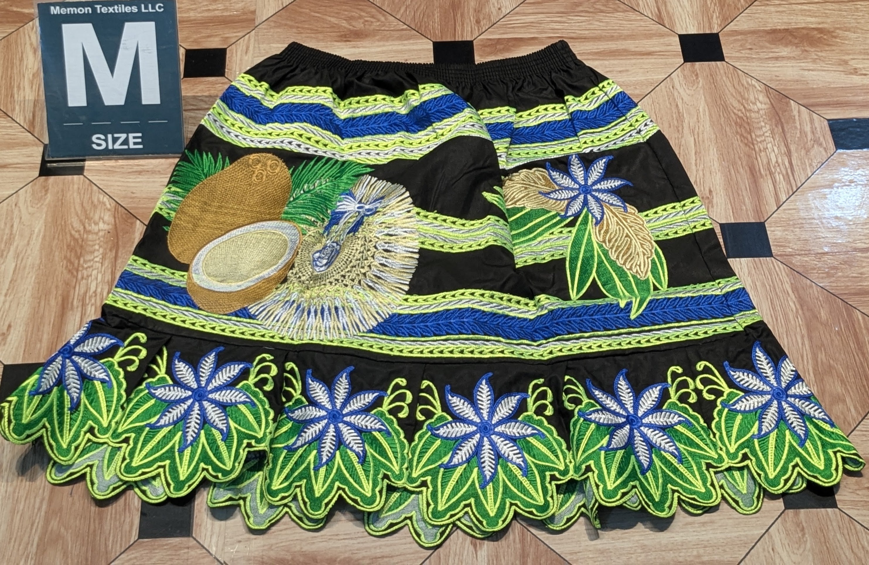Floral Embroidered Island Skirts (Urohs) - M
