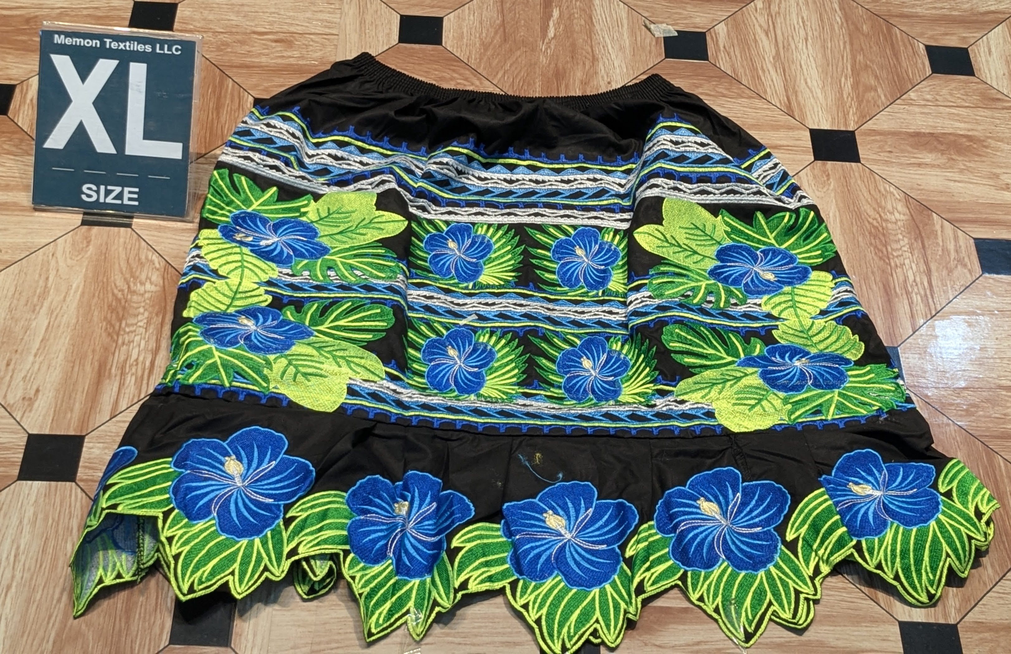 Floral Embroidered Island Skirts (Urohs) - XL