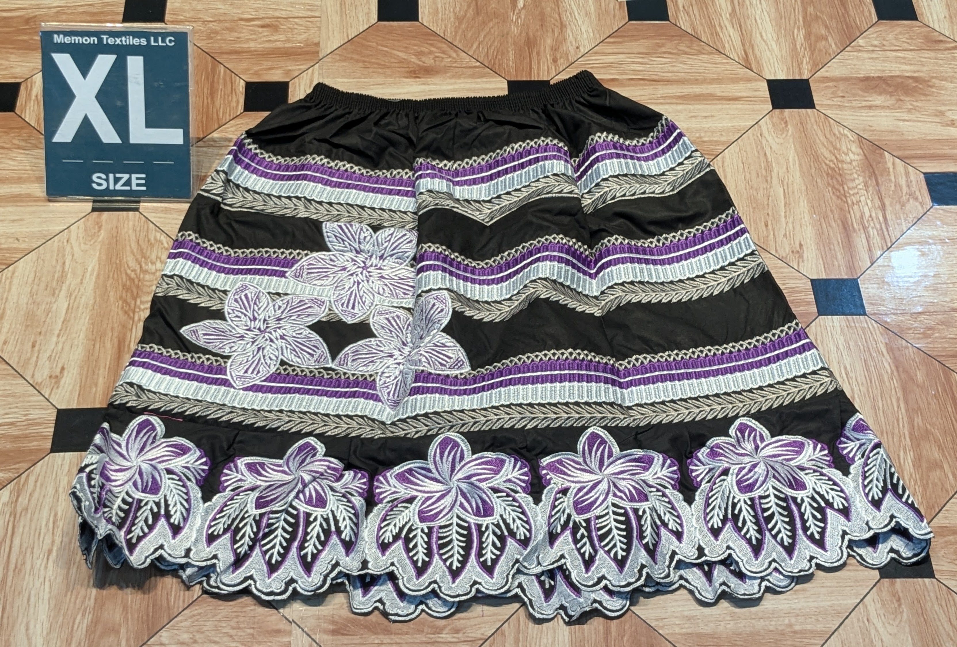 Floral Embroidered Island Skirts (Urohs) - XL