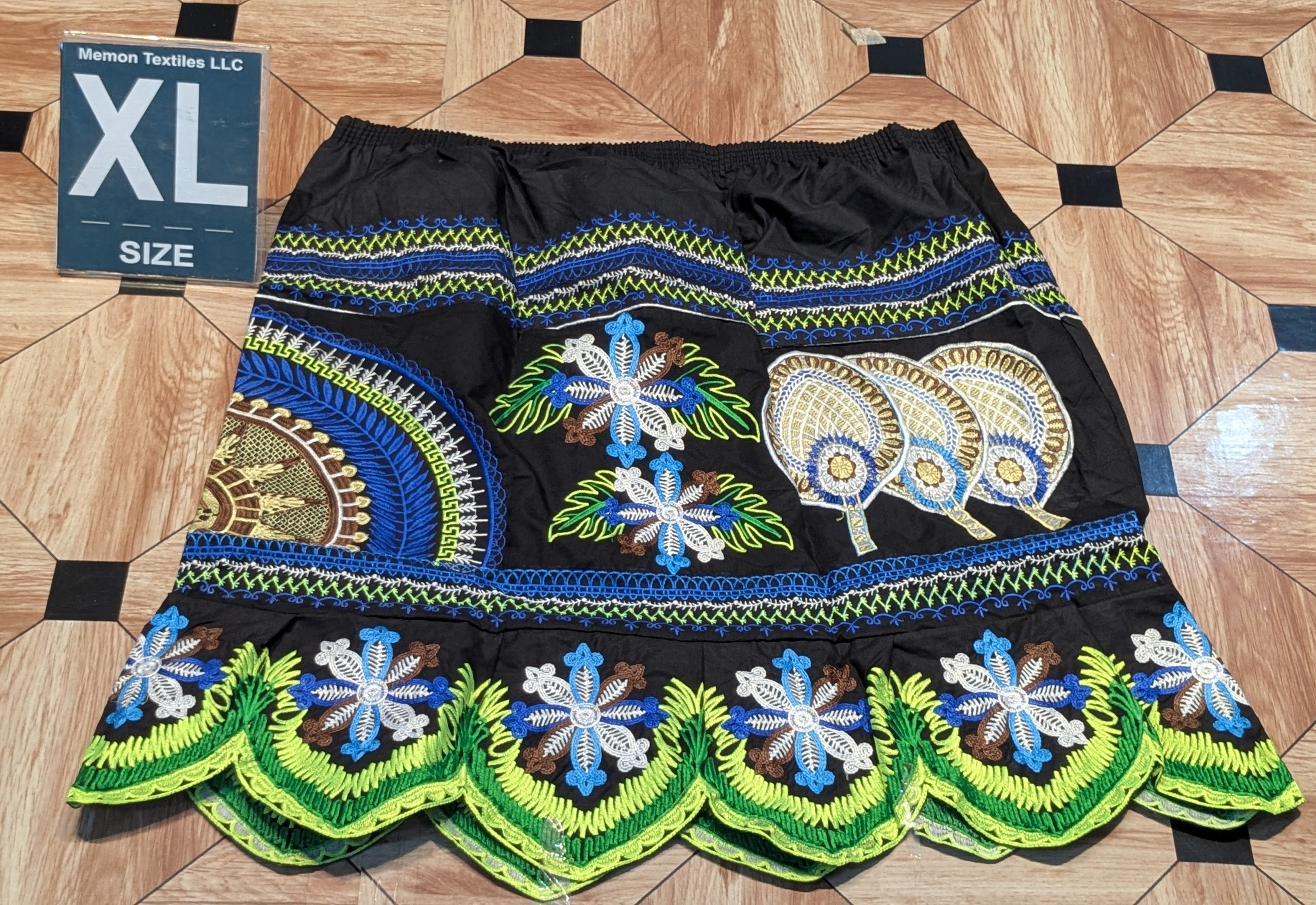 Floral Embroidered Island Skirts (Urohs) - XL