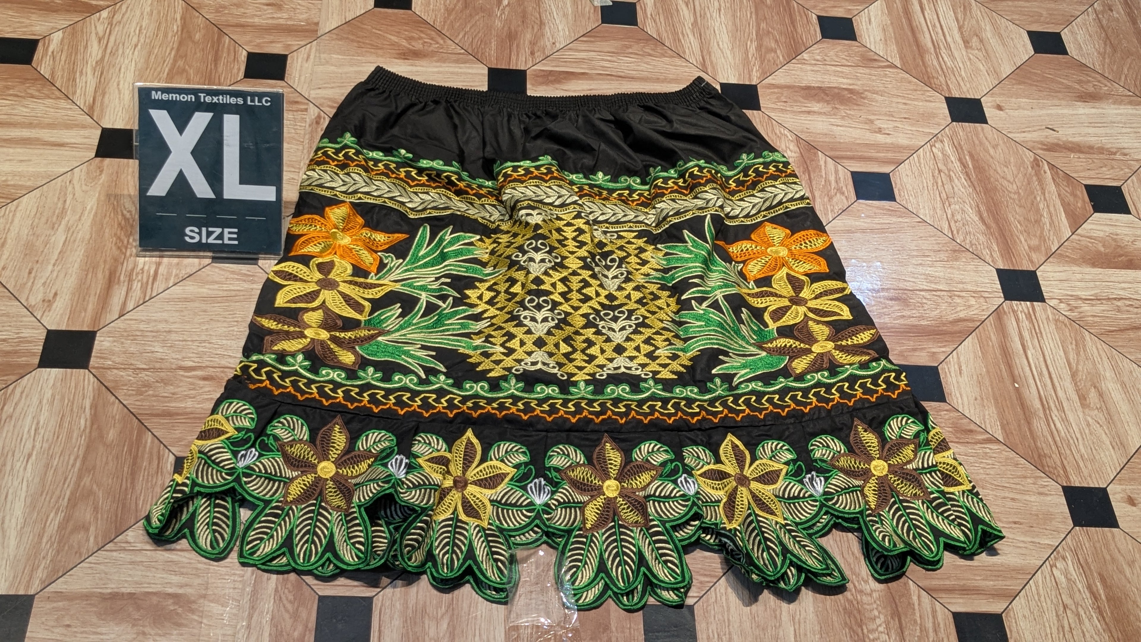 Floral Embroidered Island Skirts (Urohs) - XL