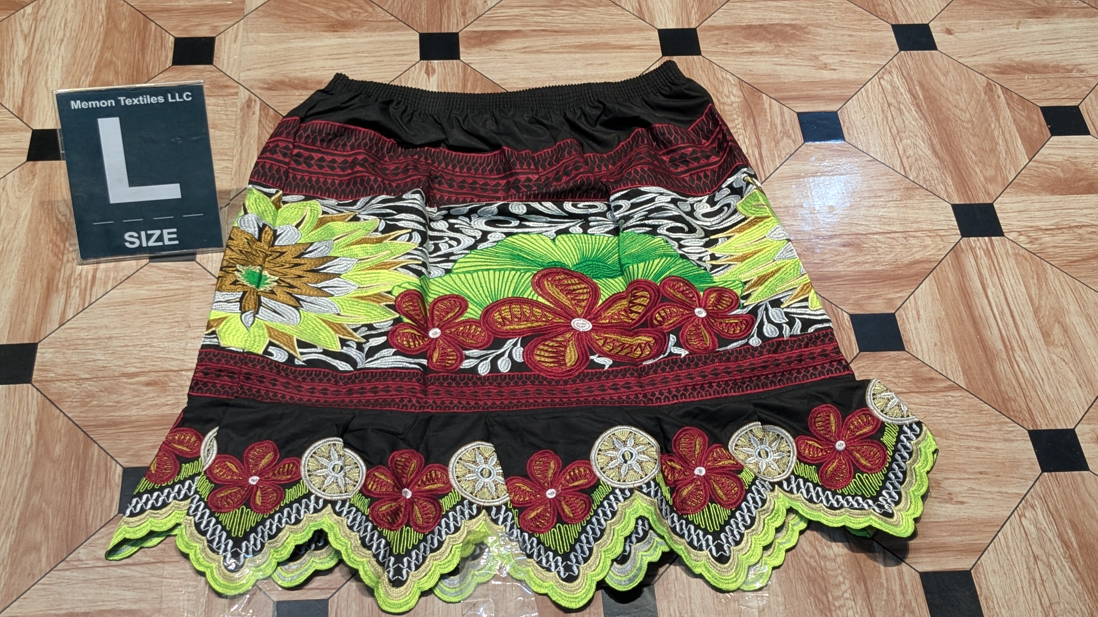 Floral Embroidered Island Skirts (Urohs) - L