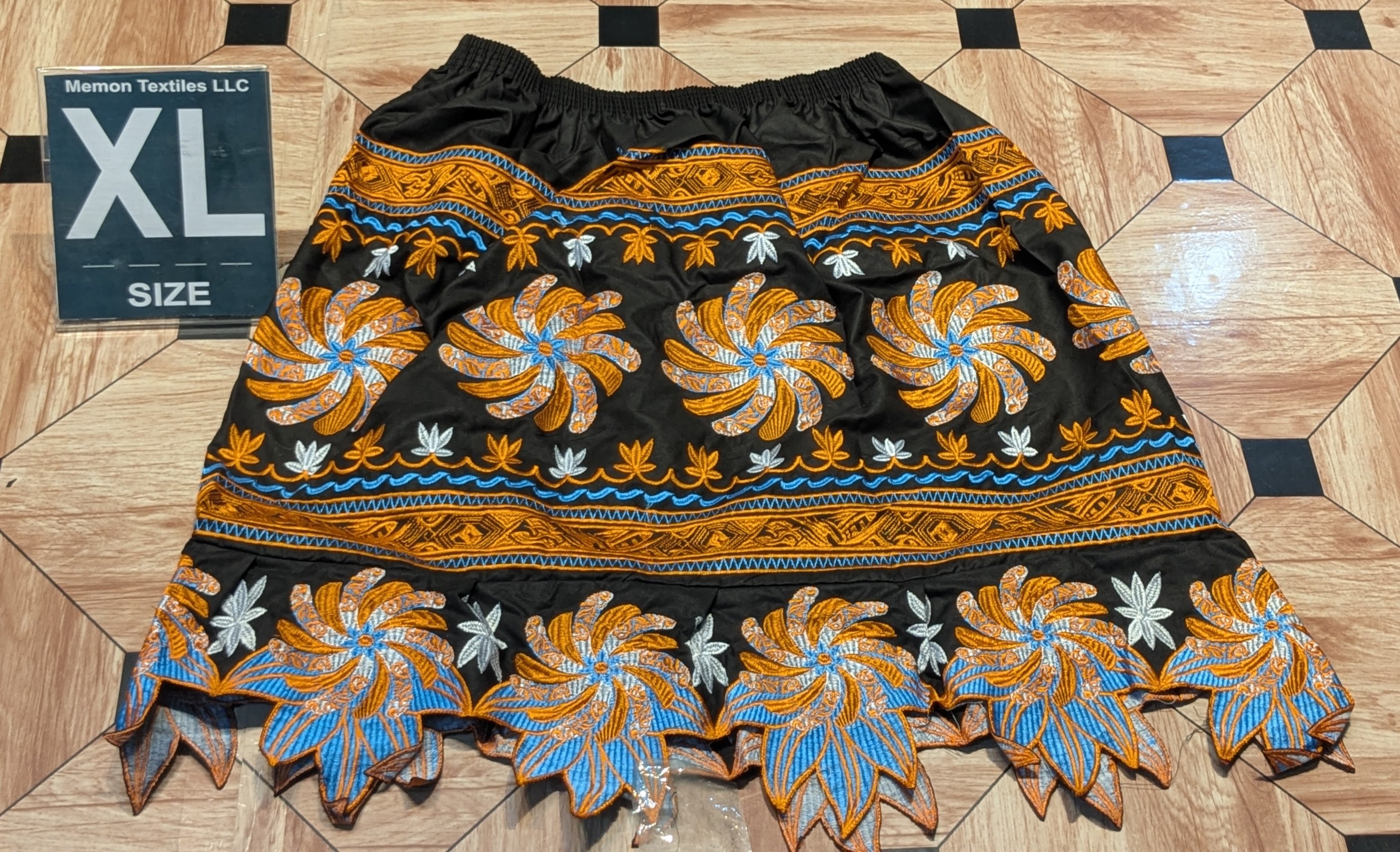 Floral Embroidered Island Skirts (Urohs) - XL