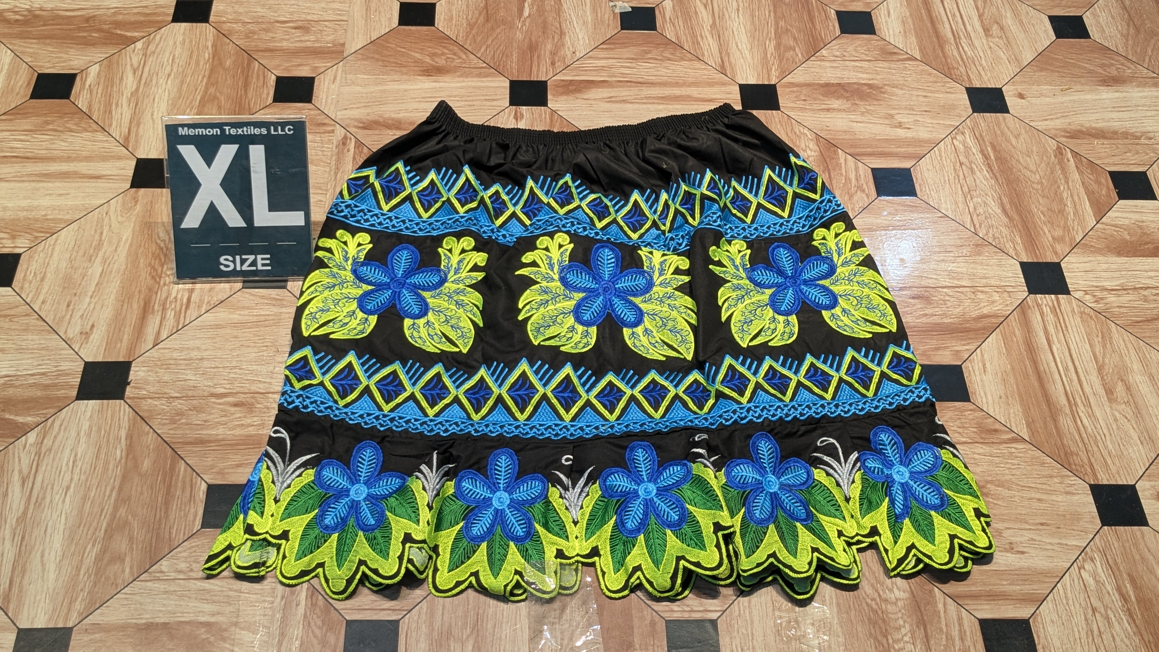Floral Embroidered Island Skirts (Urohs) - XL