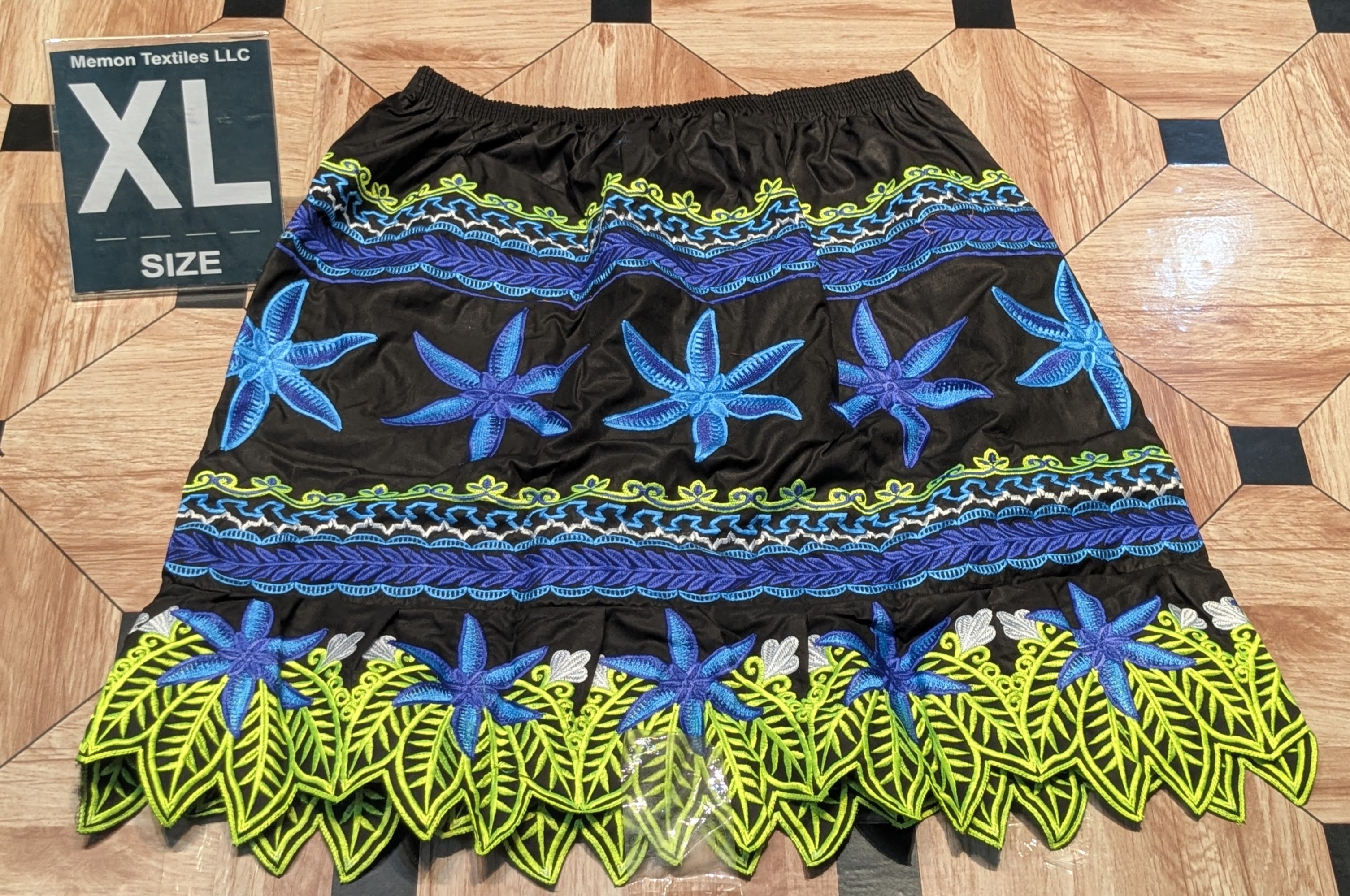 Floral Embroidered Island Skirts (Urohs) - XL