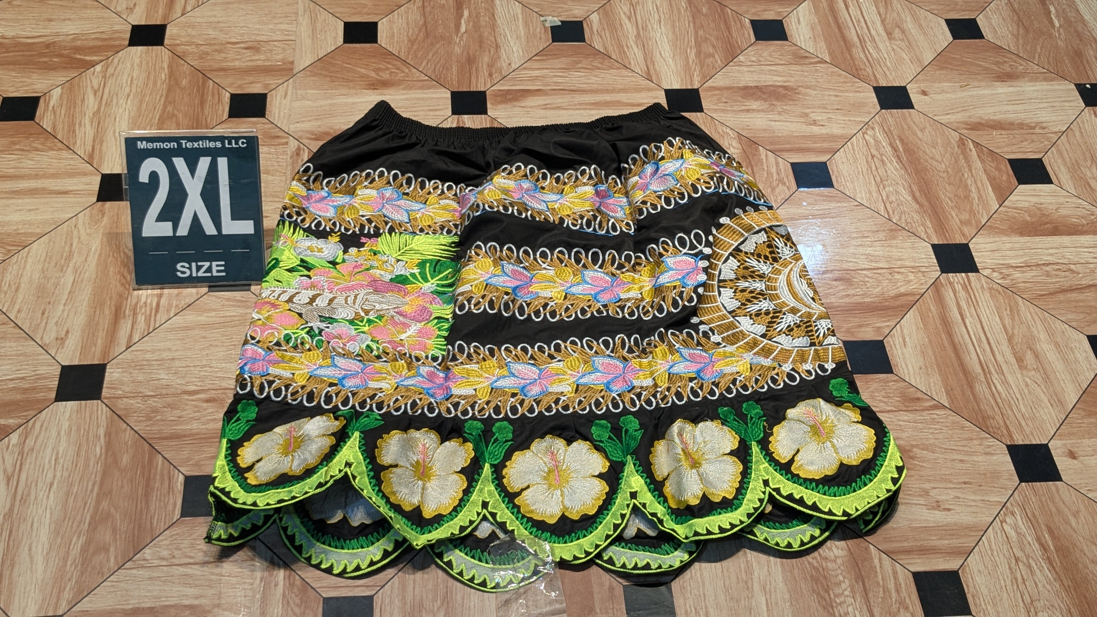 Floral Embroidered Island Skirts (Urohs) - 2XL
