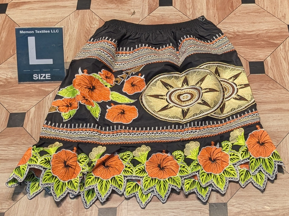 Floral Embroidered Skirts (Urohs) - L