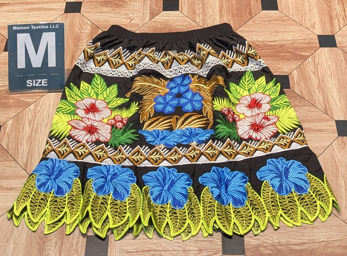 Floral Embroidered Skirts (Urohs) - M