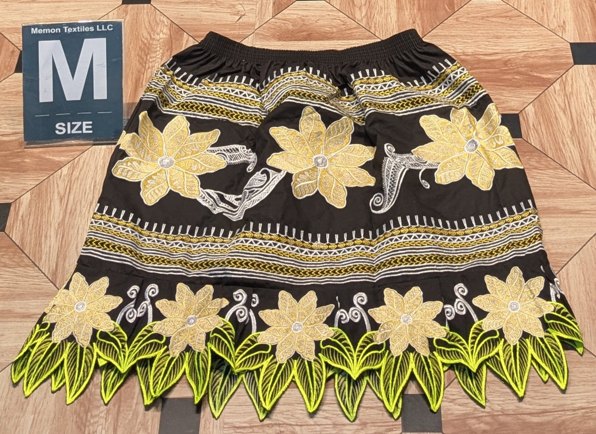 Floral Embroidered Skirts (Urohs) - M