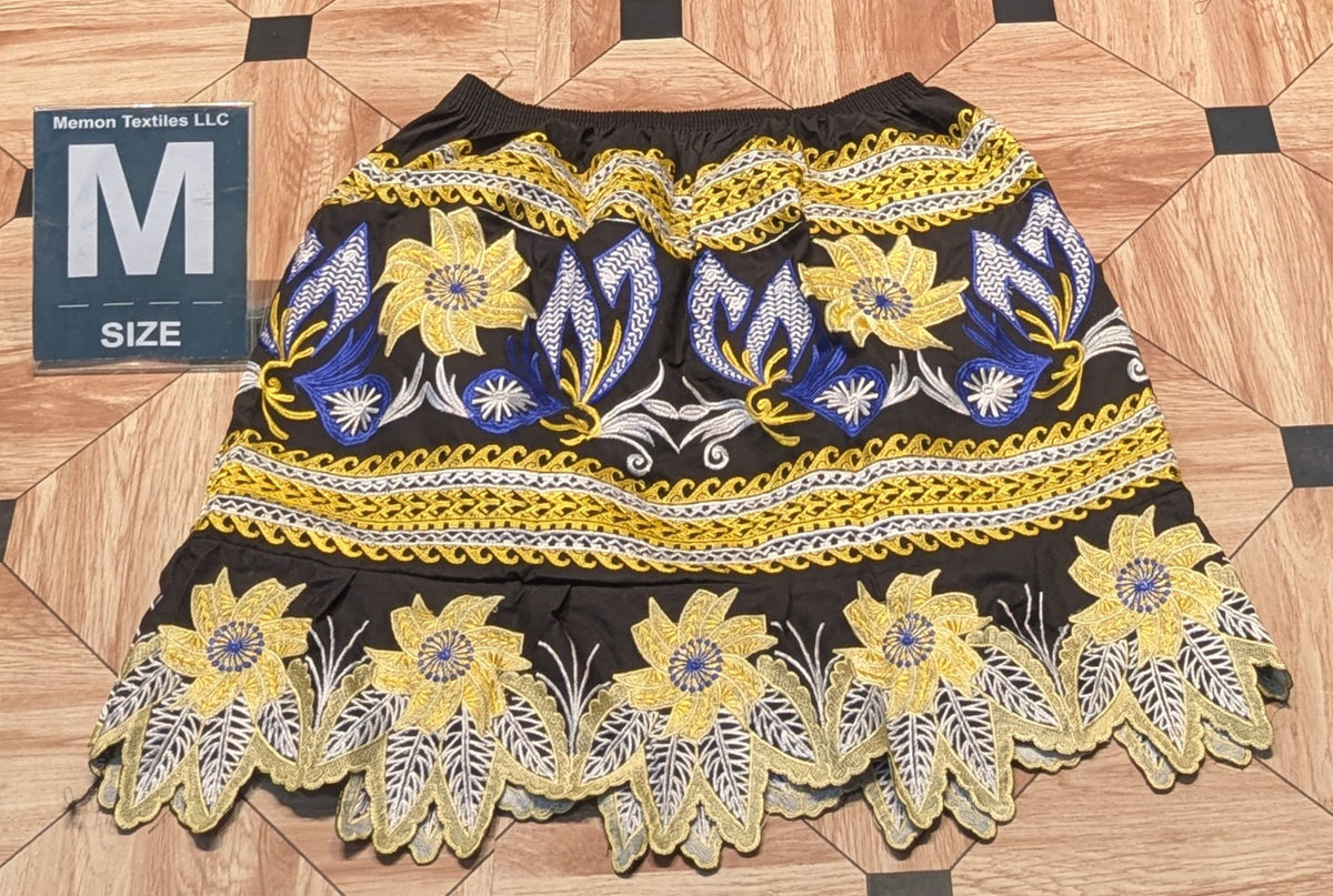 Floral Embroidered Skirts (Urohs) - M