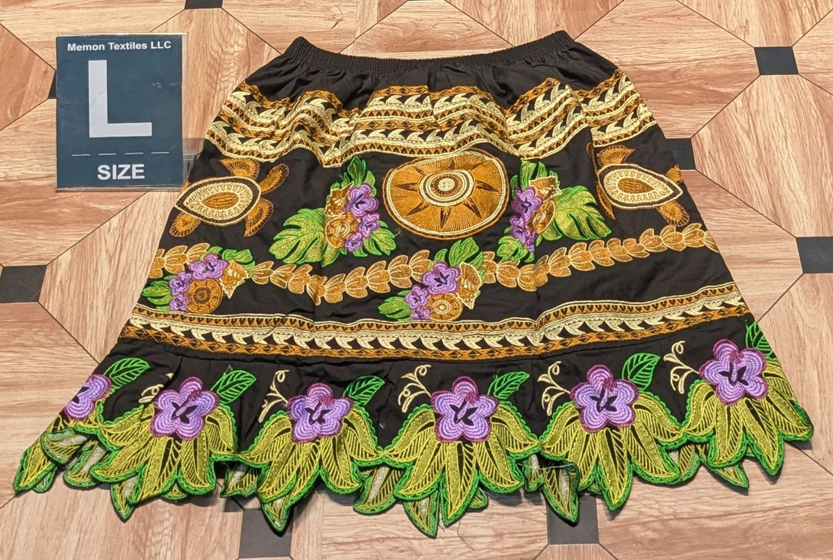 Floral Embroidered Skirts (Urohs) - L