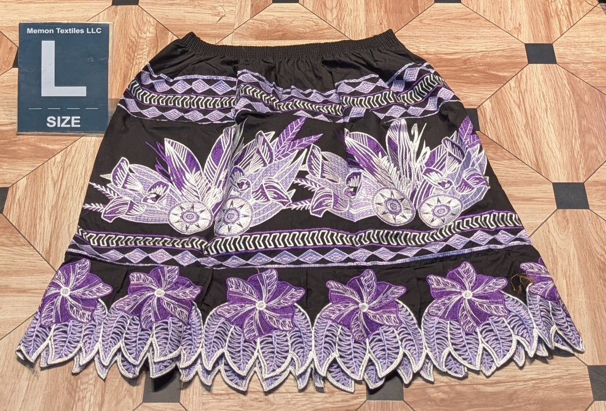 Floral Embroidered Skirts (Urohs) - L